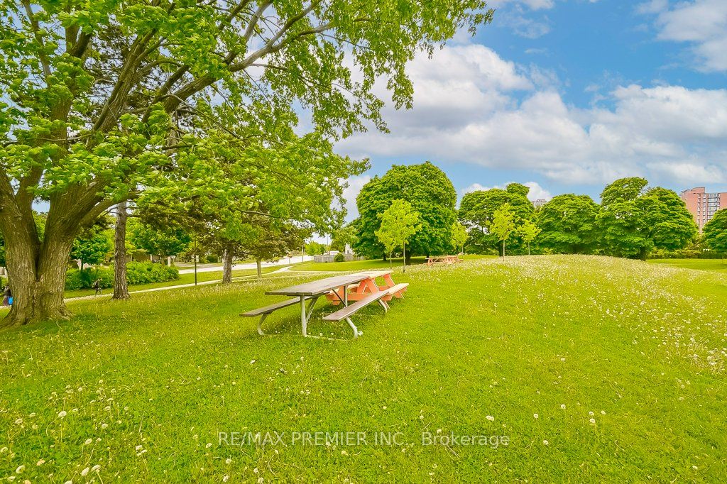 #81 - 2670 Battleford Road Property Photo 39