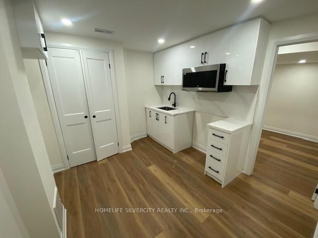 12590 Kennedy Road Bsmt Property Photo 5
