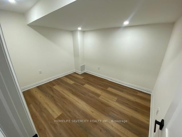 12590 Kennedy Road Bsmt Property Photo 12
