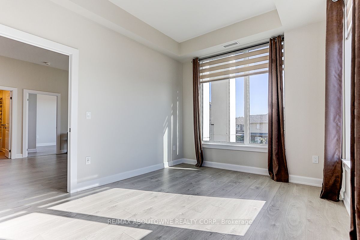 #208 - 3200 William Coltson Avenue Property Photo 25