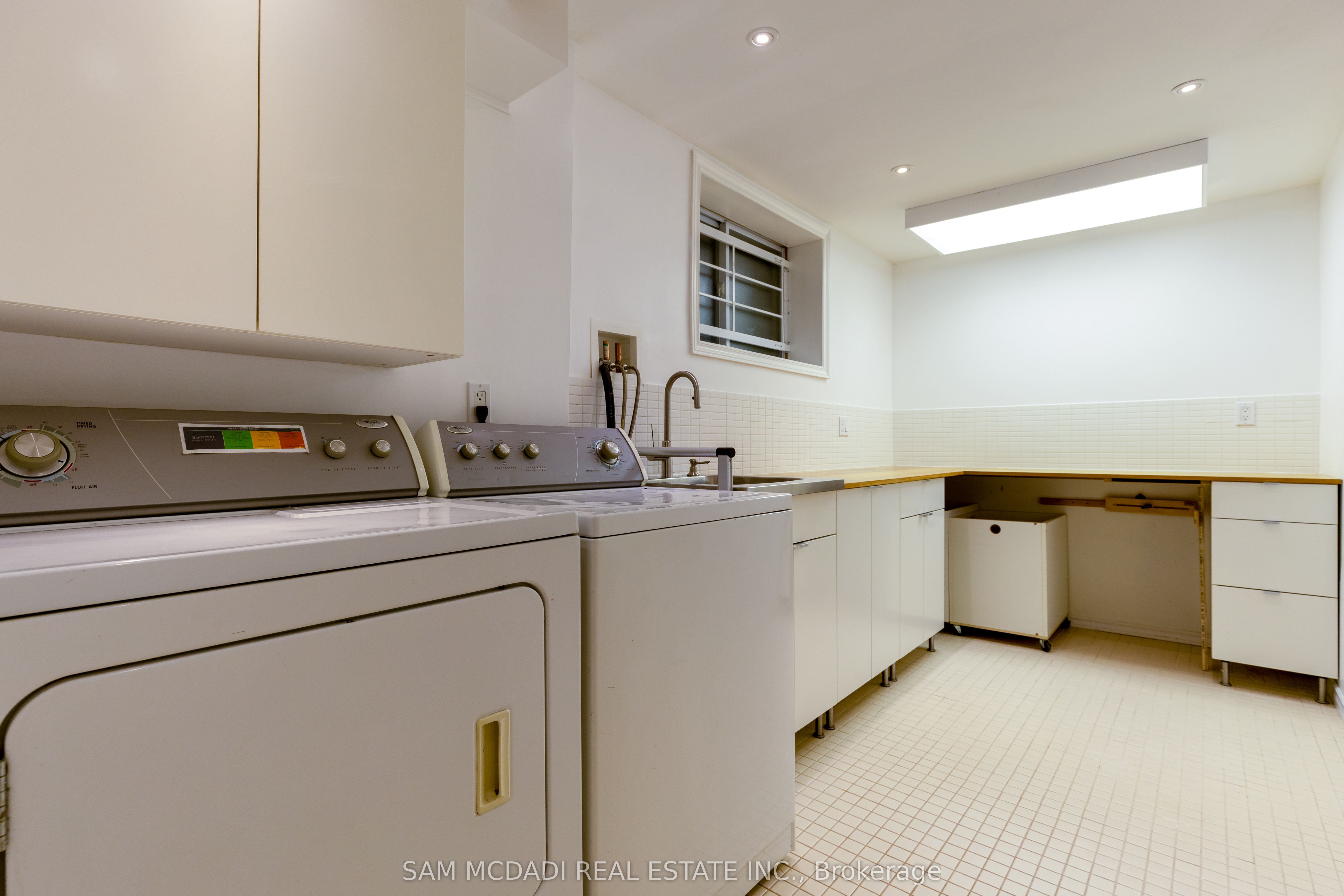 2196 Mississauga Rd Property Photo 32