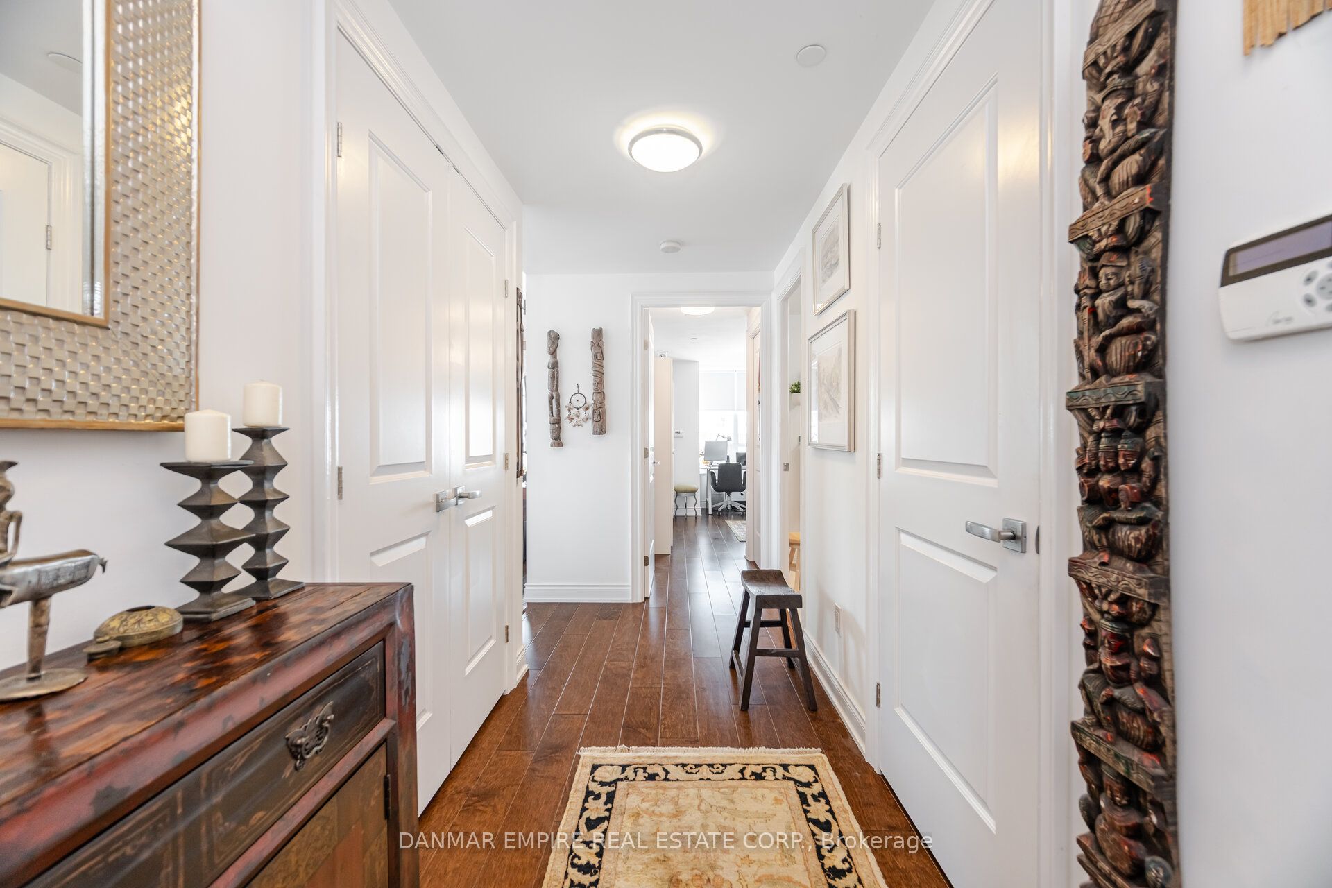 #604 - 3500 Lakeshore Road Property Photo 3