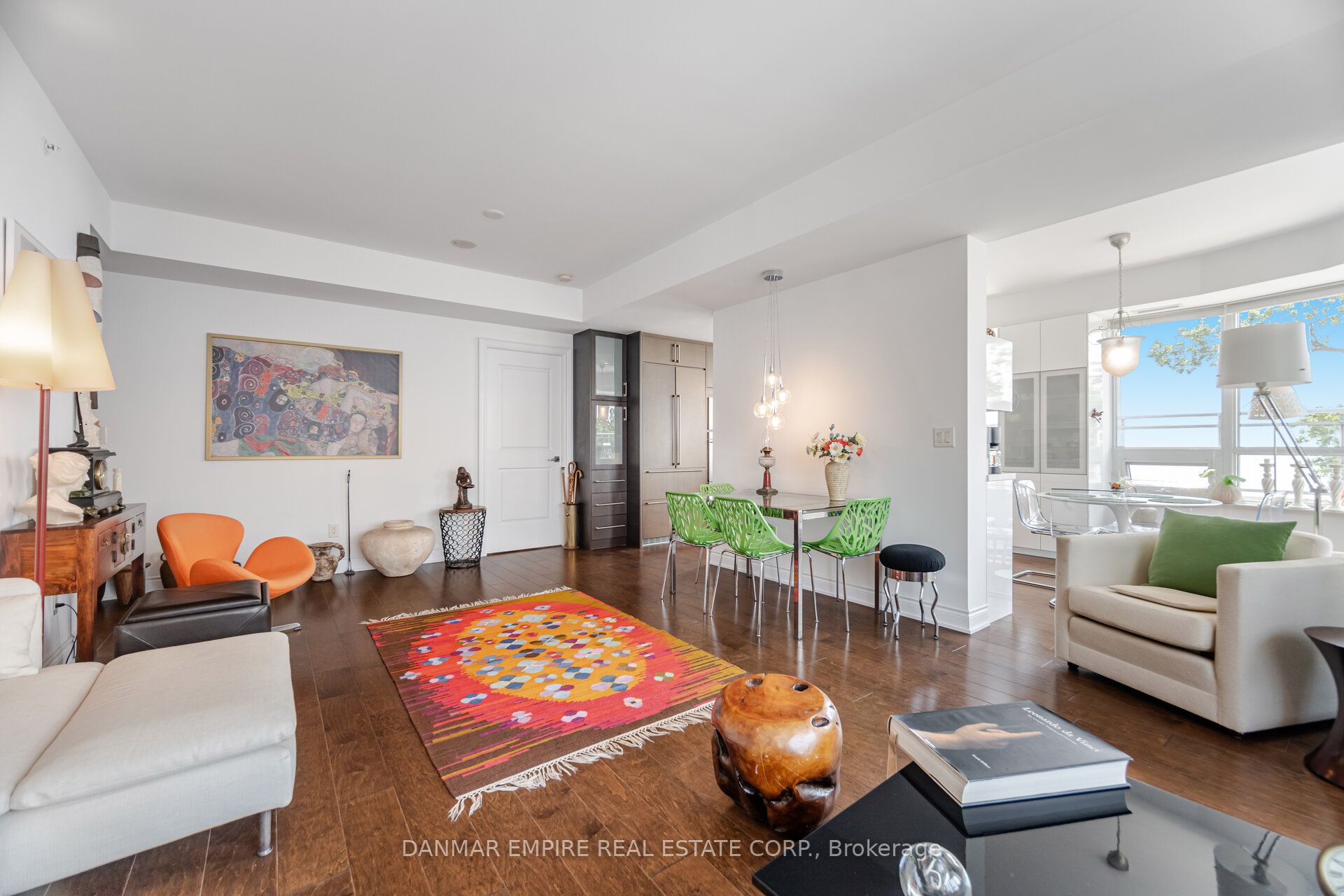 #604 - 3500 Lakeshore Road Property Photo 7