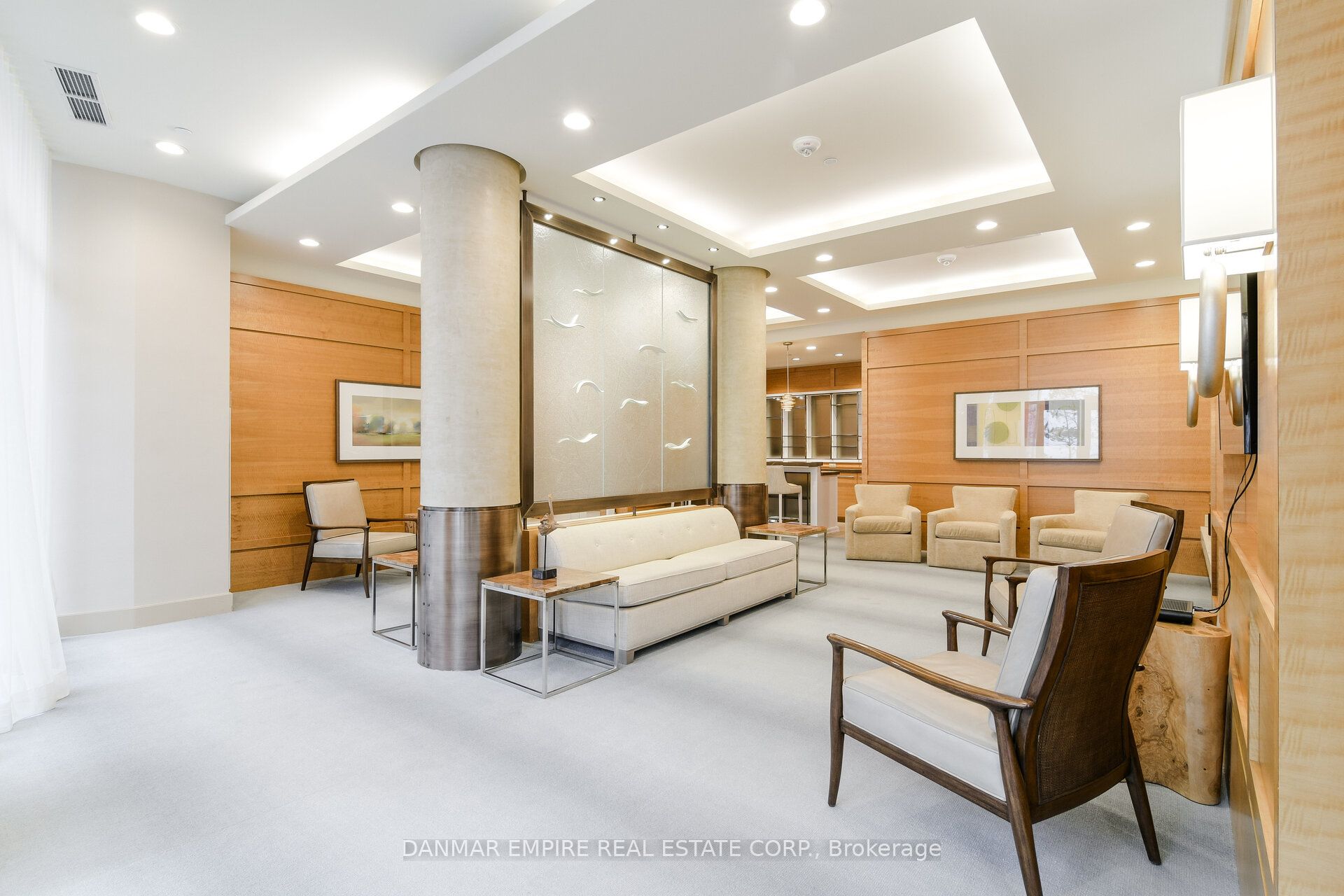 #604 - 3500 Lakeshore Road Property Photo 41