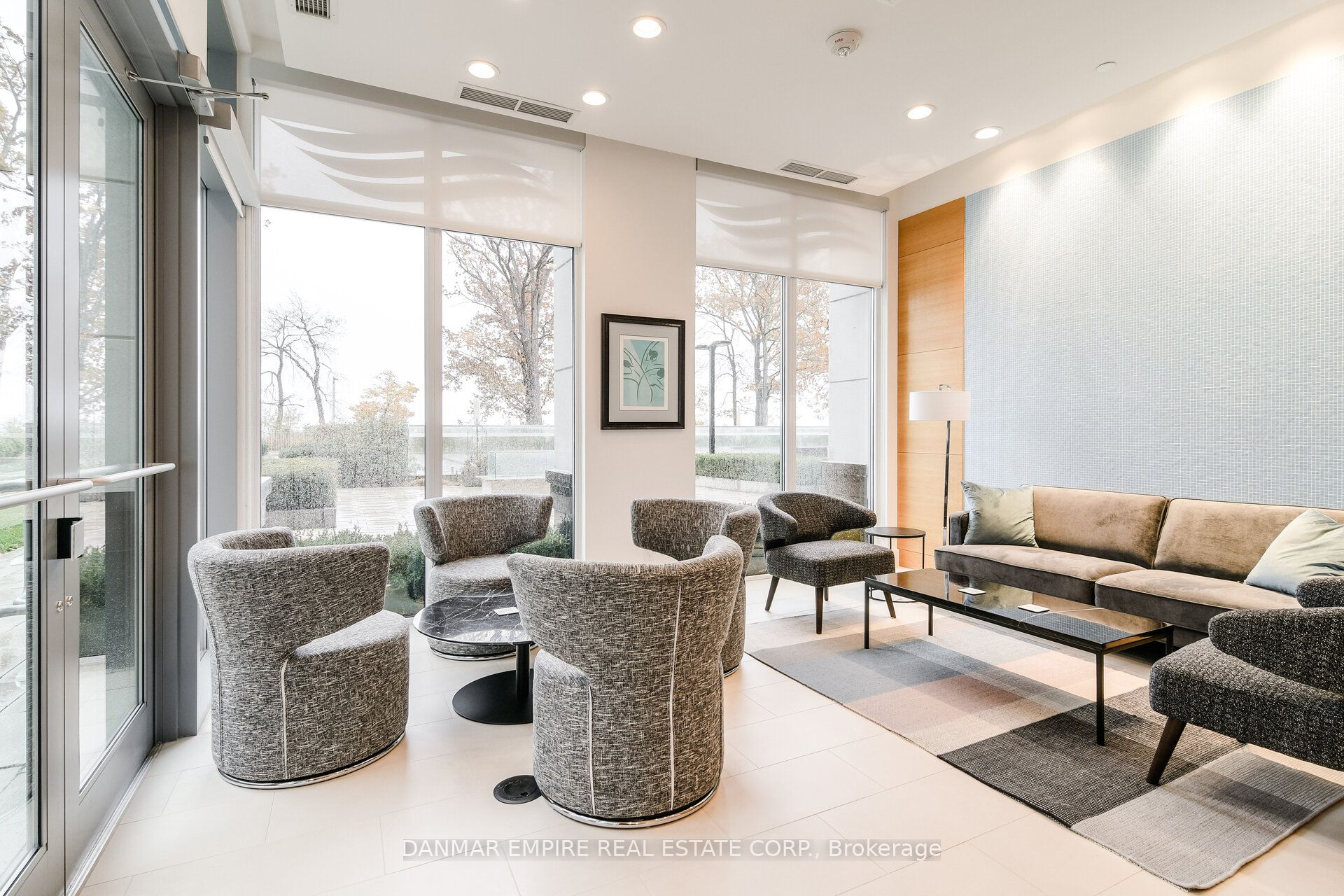 #604 - 3500 Lakeshore Road Property Photo 47