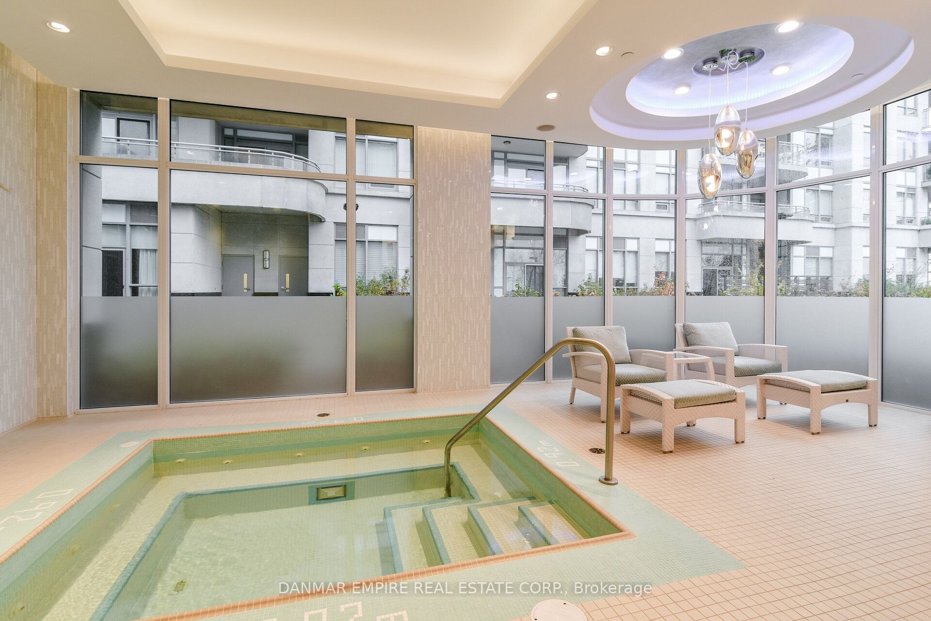 #604 - 3500 Lakeshore Road Property Photo 49