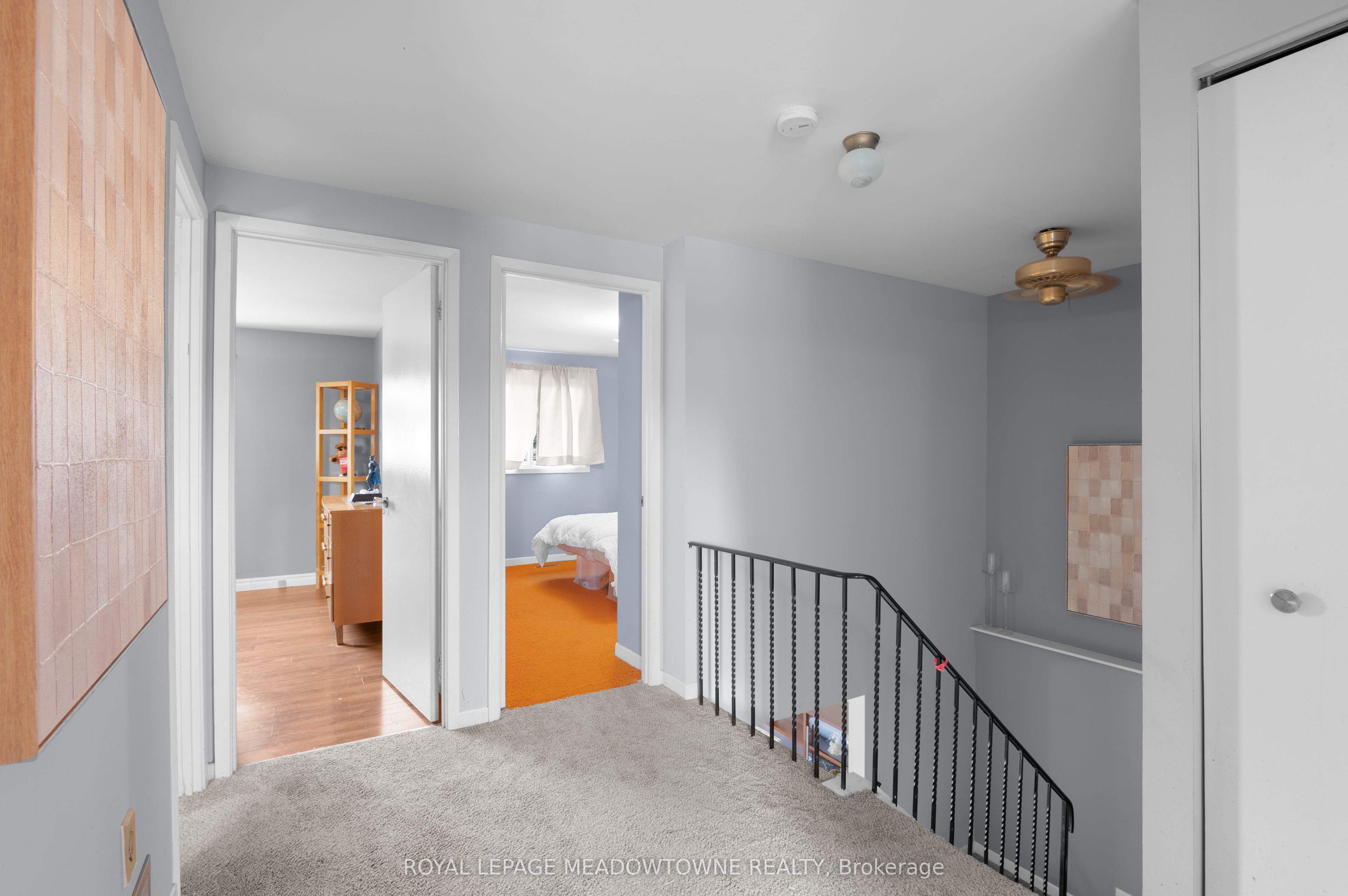 6058 Starfield Crescent Property Photo 21