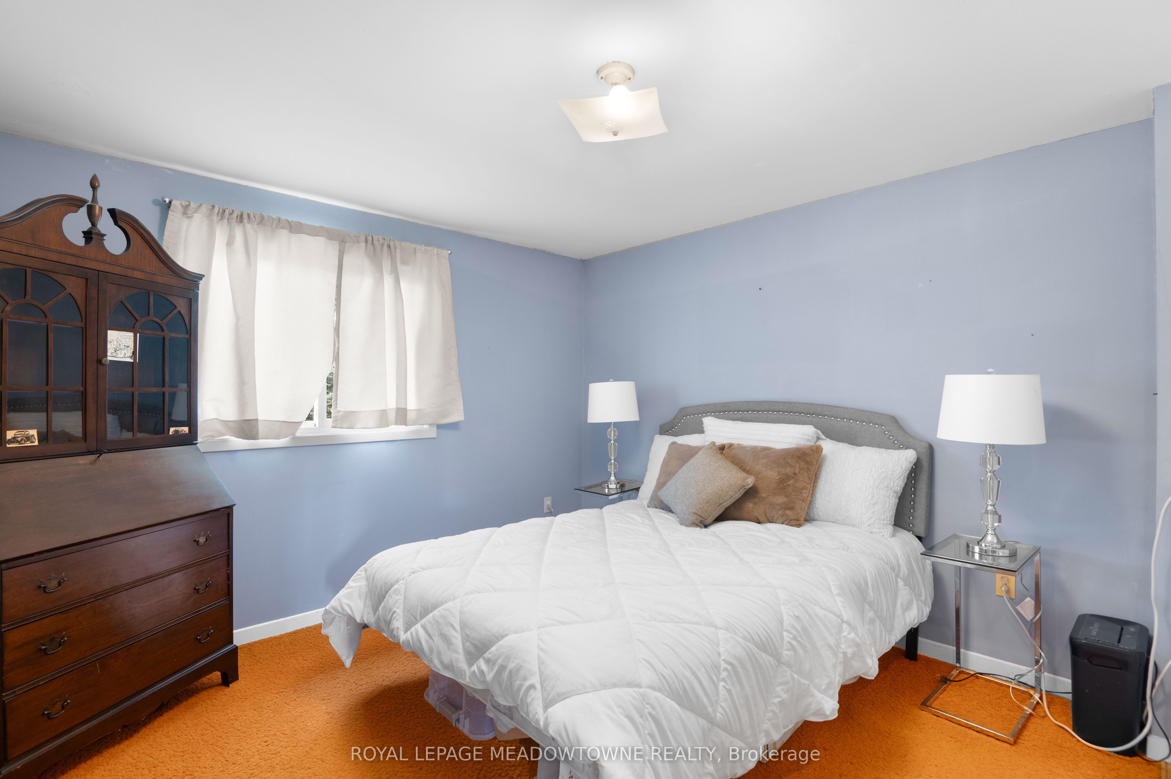 6058 Starfield Crescent Property Photo 29