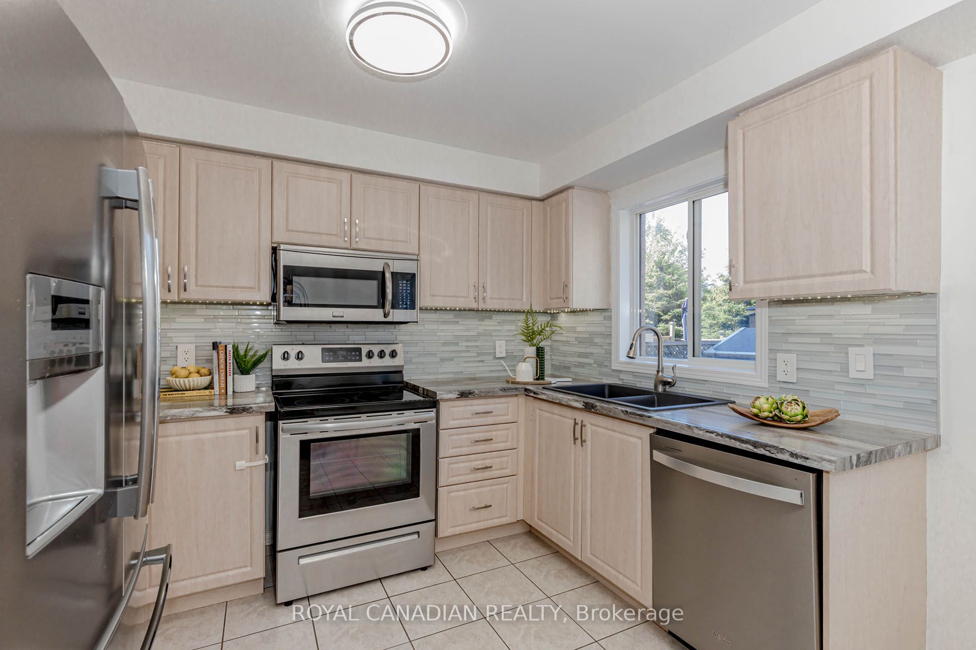 1840 Mccoy Avenue Property Photo 13
