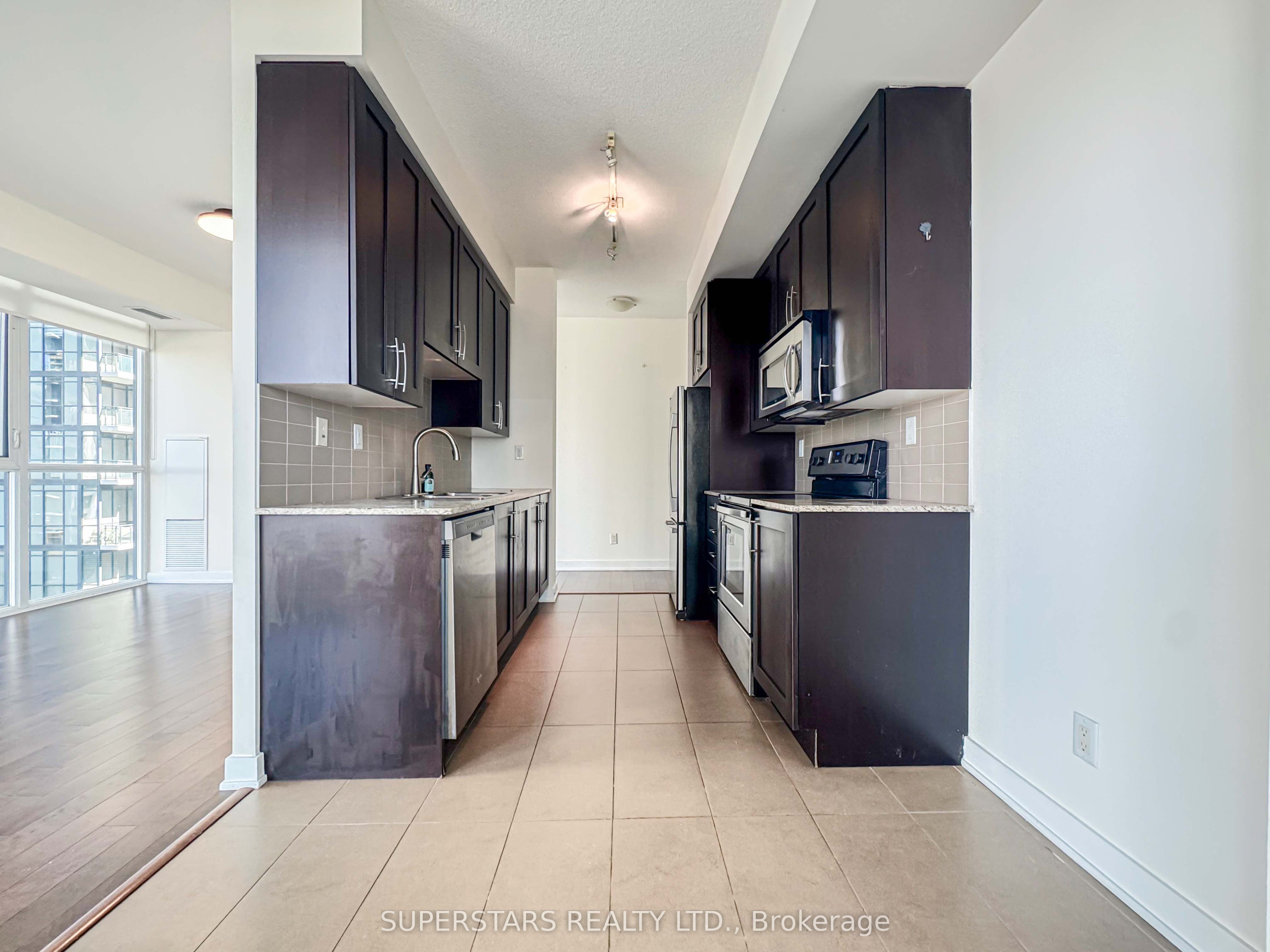 4065 Brickstone Mews Property Photo 9