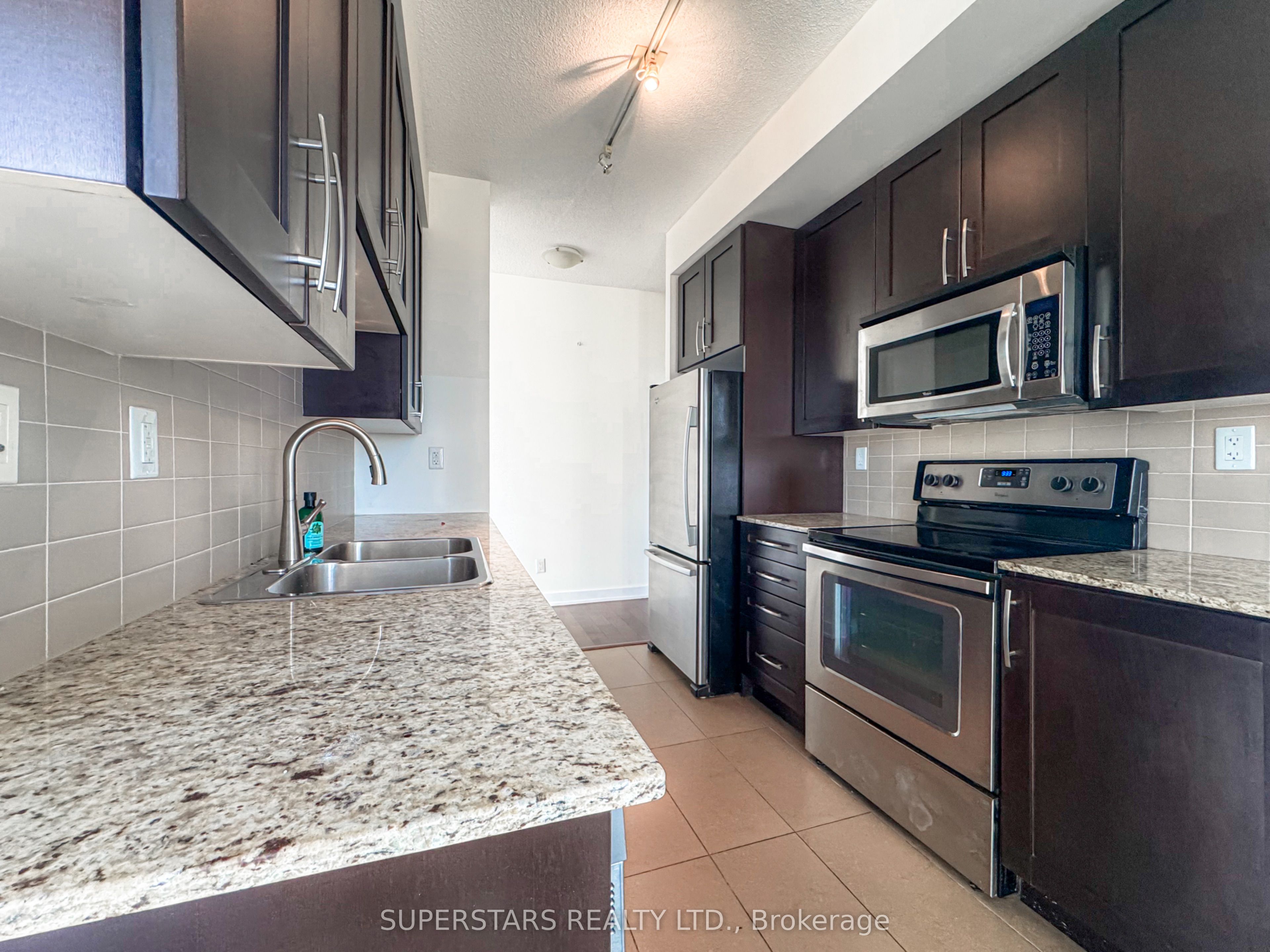 4065 Brickstone Mews Property Photo 12