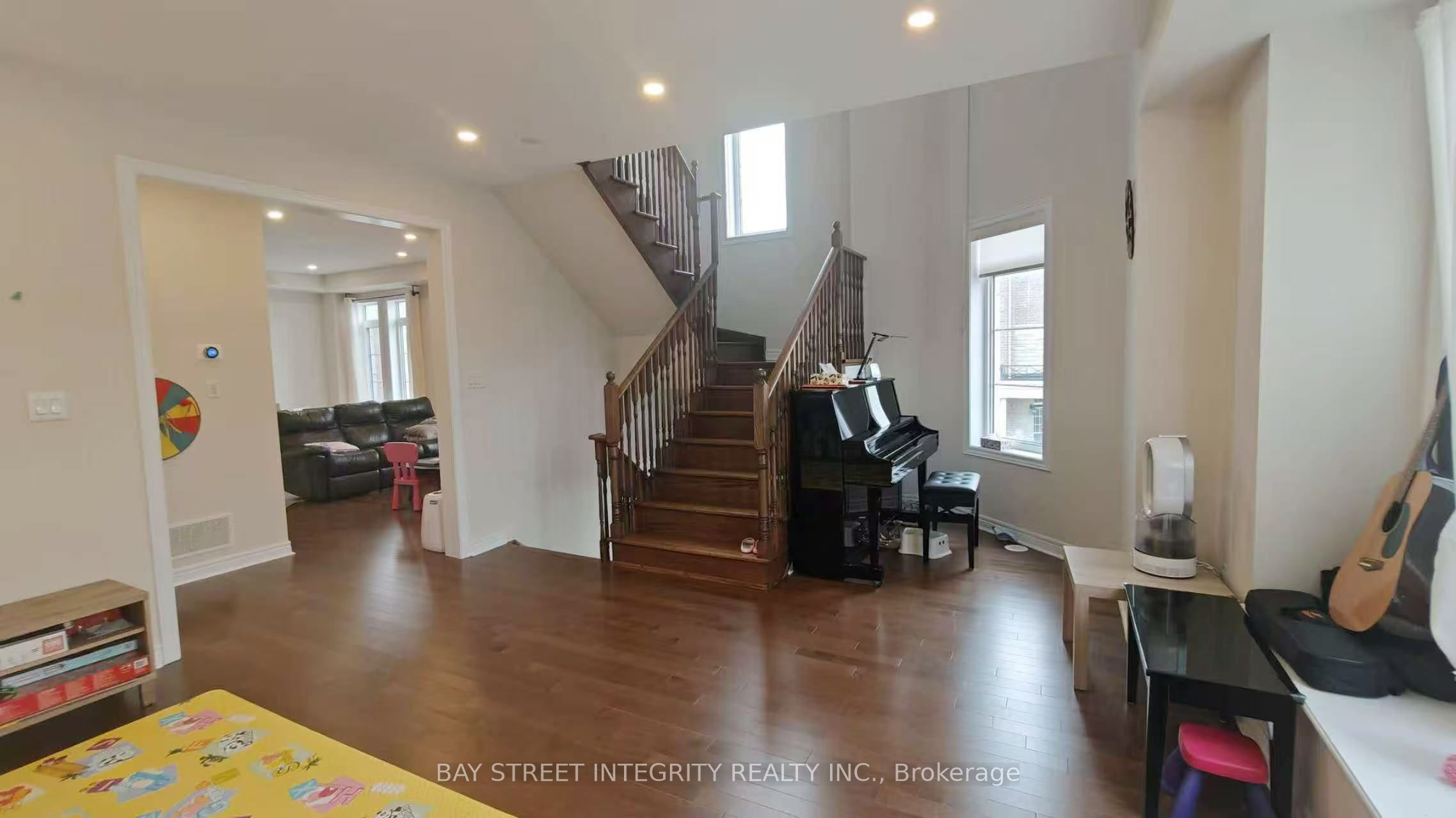 3302 Erasmum Street Property Photo 5