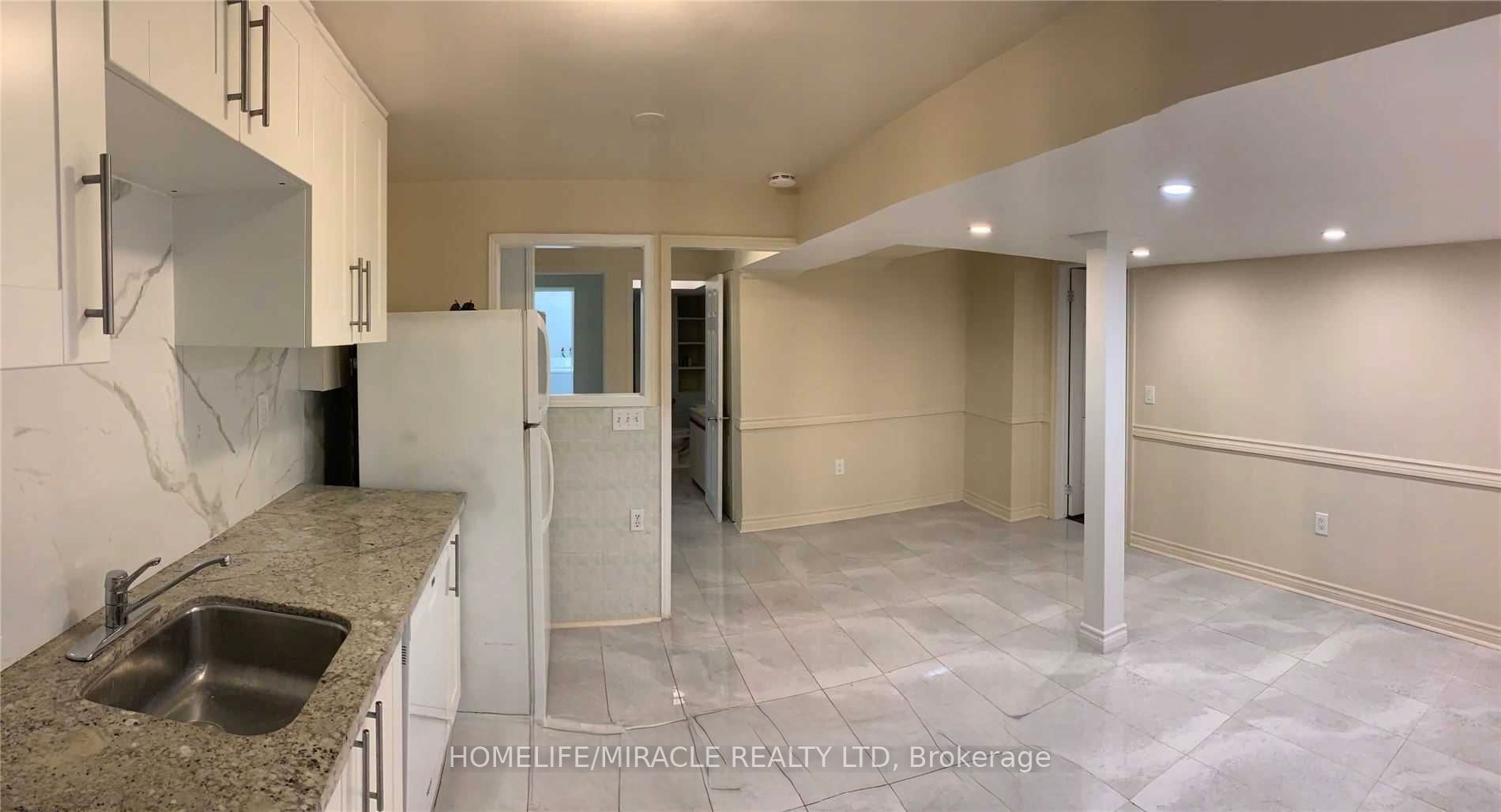 515 Louis Drive Property Photo 5
