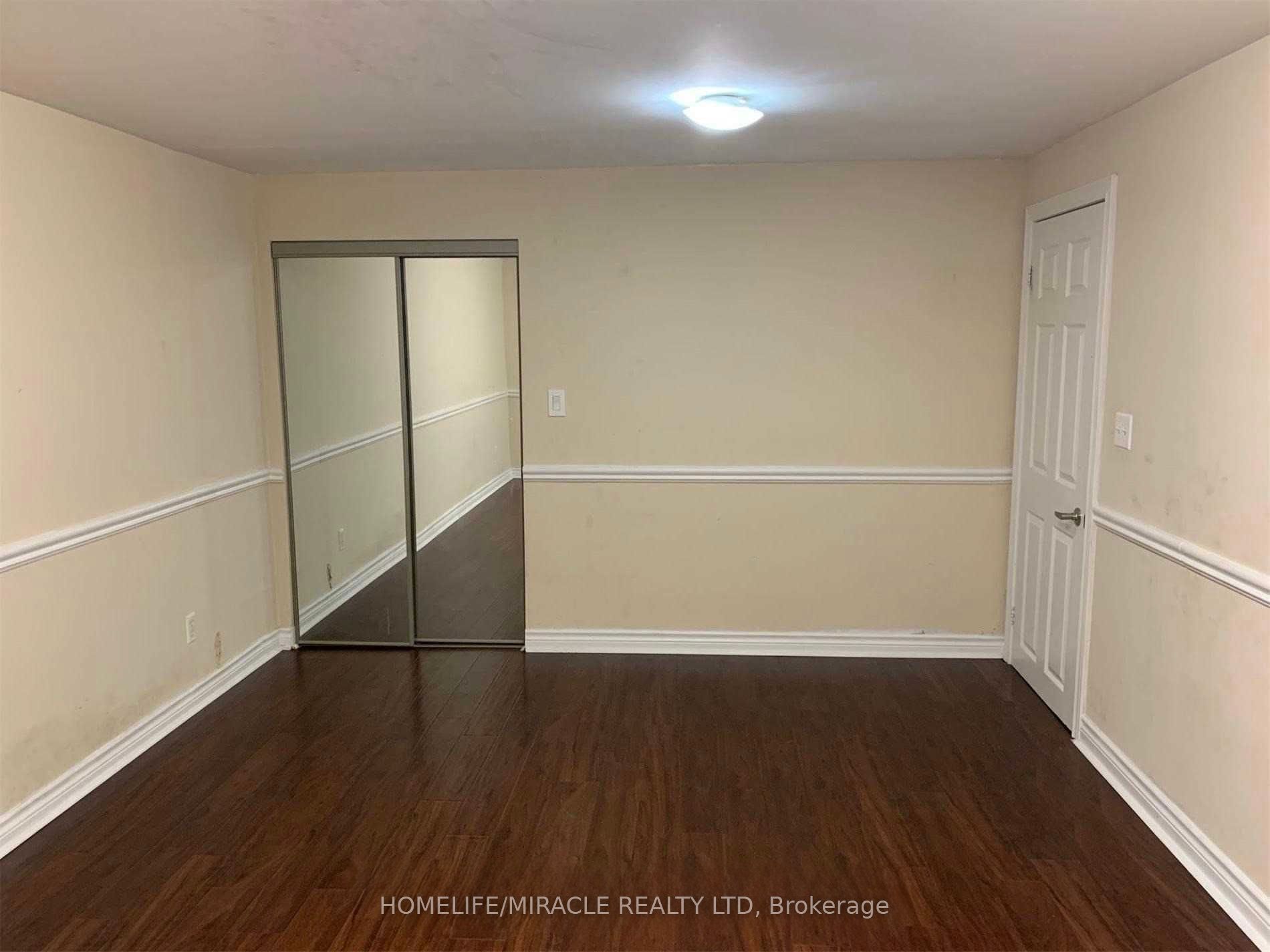 515 Louis Drive Property Photo 11