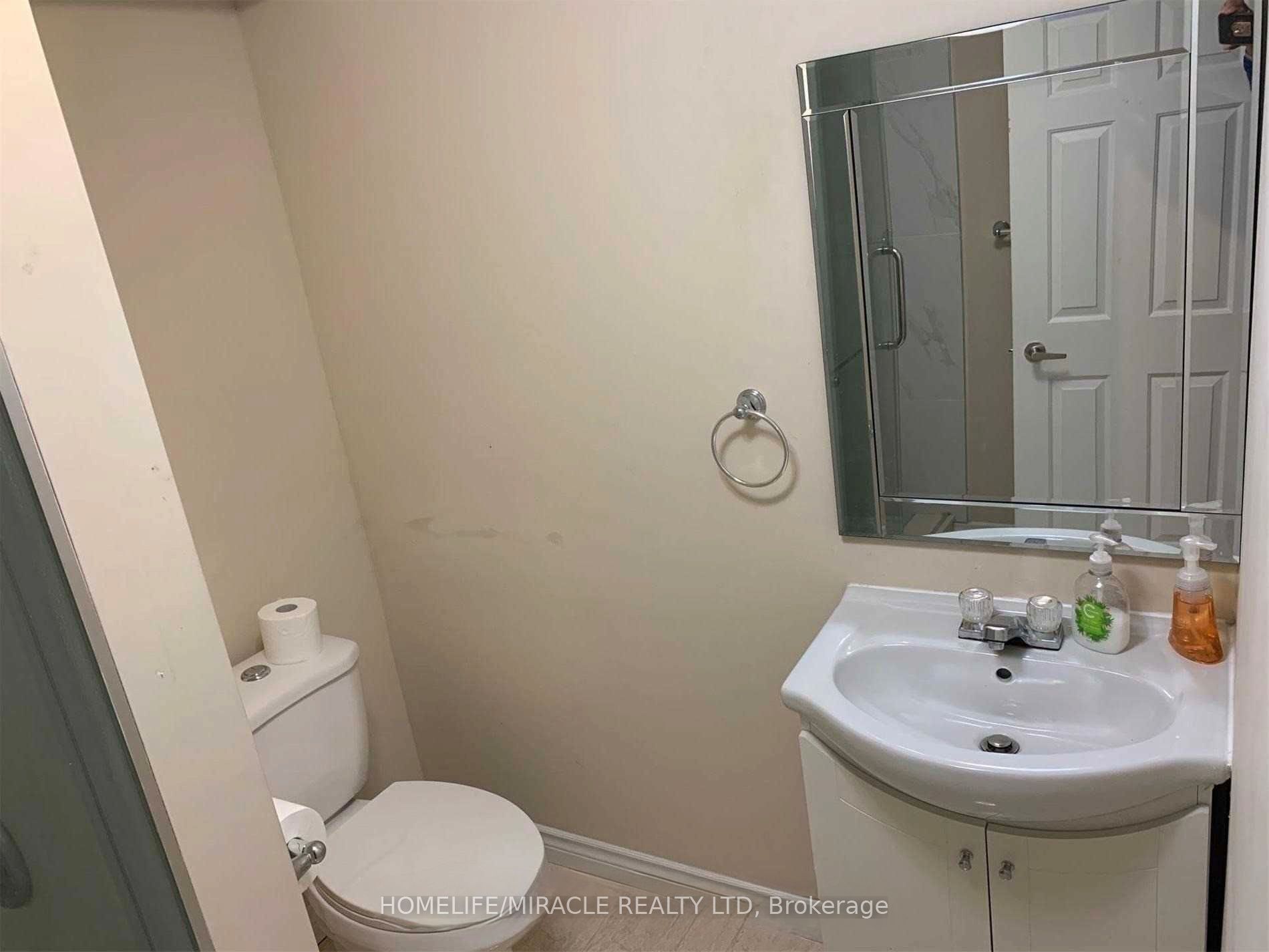 515 Louis Drive Property Photo 14