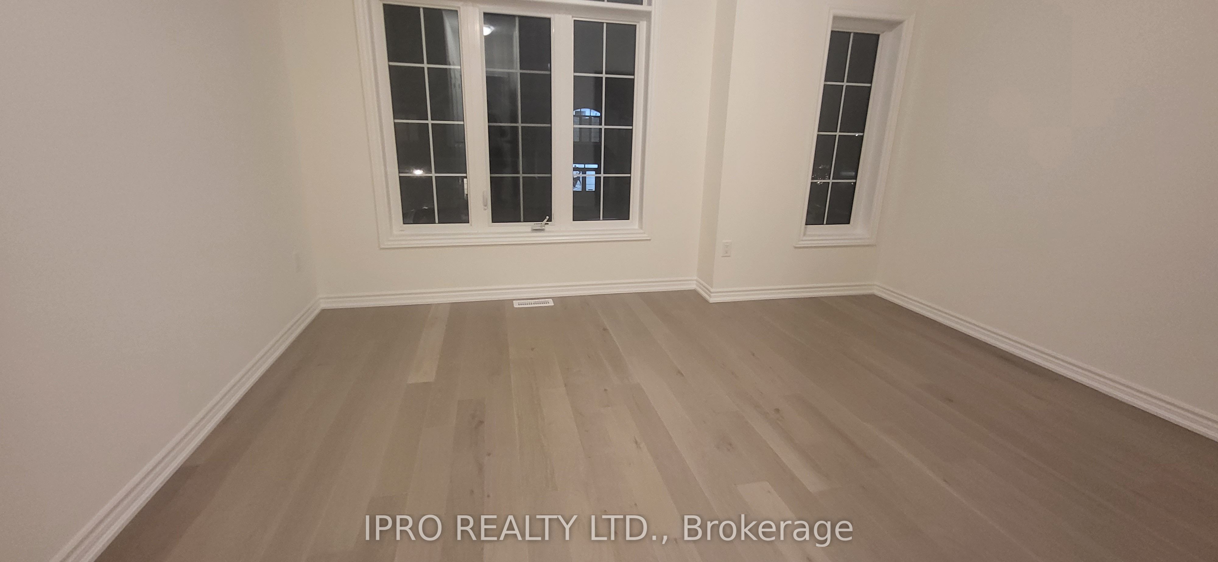 79 Eastman Drive Property Photo 6