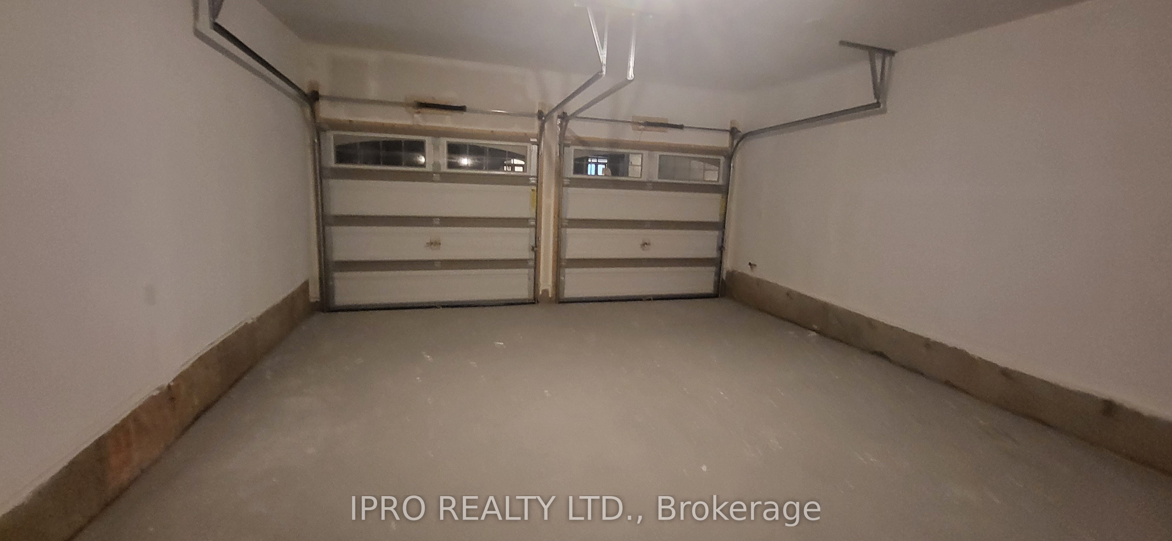 79 Eastman Drive Property Photo 10