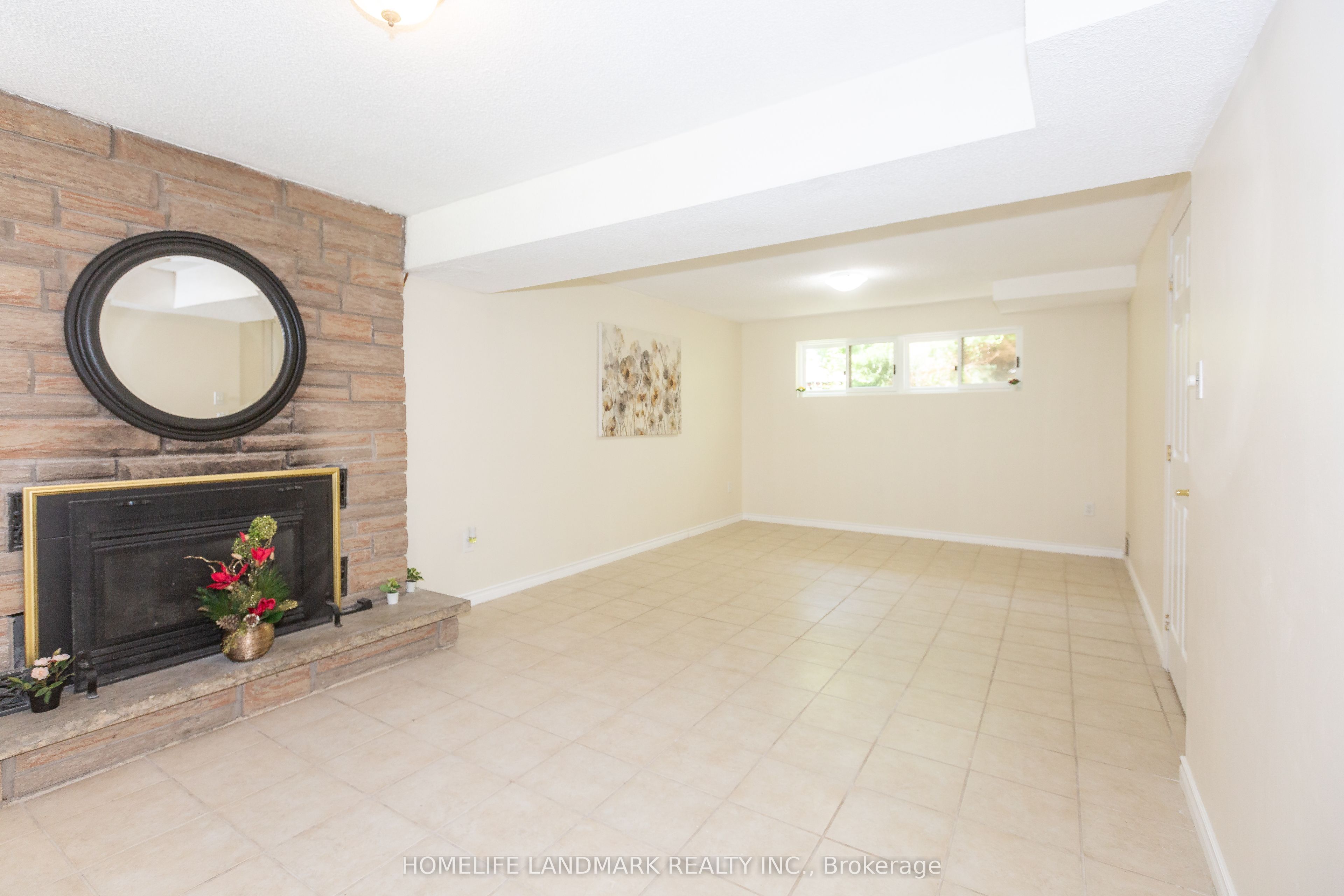 3337 Rhonda Vly Property Photo 26