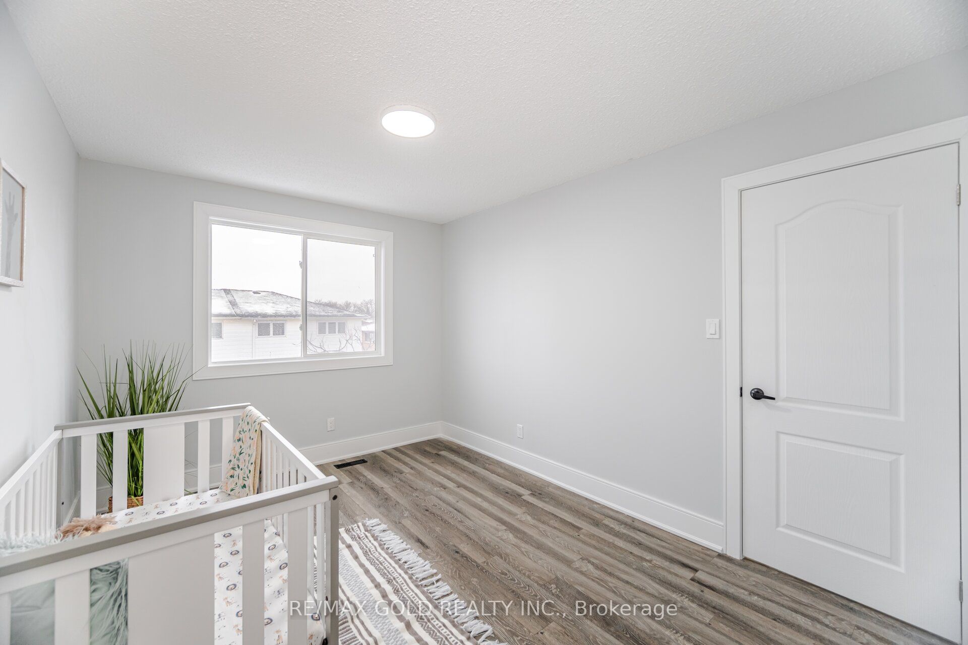 #62 - 7500 Goreway Drive Property Photo 17