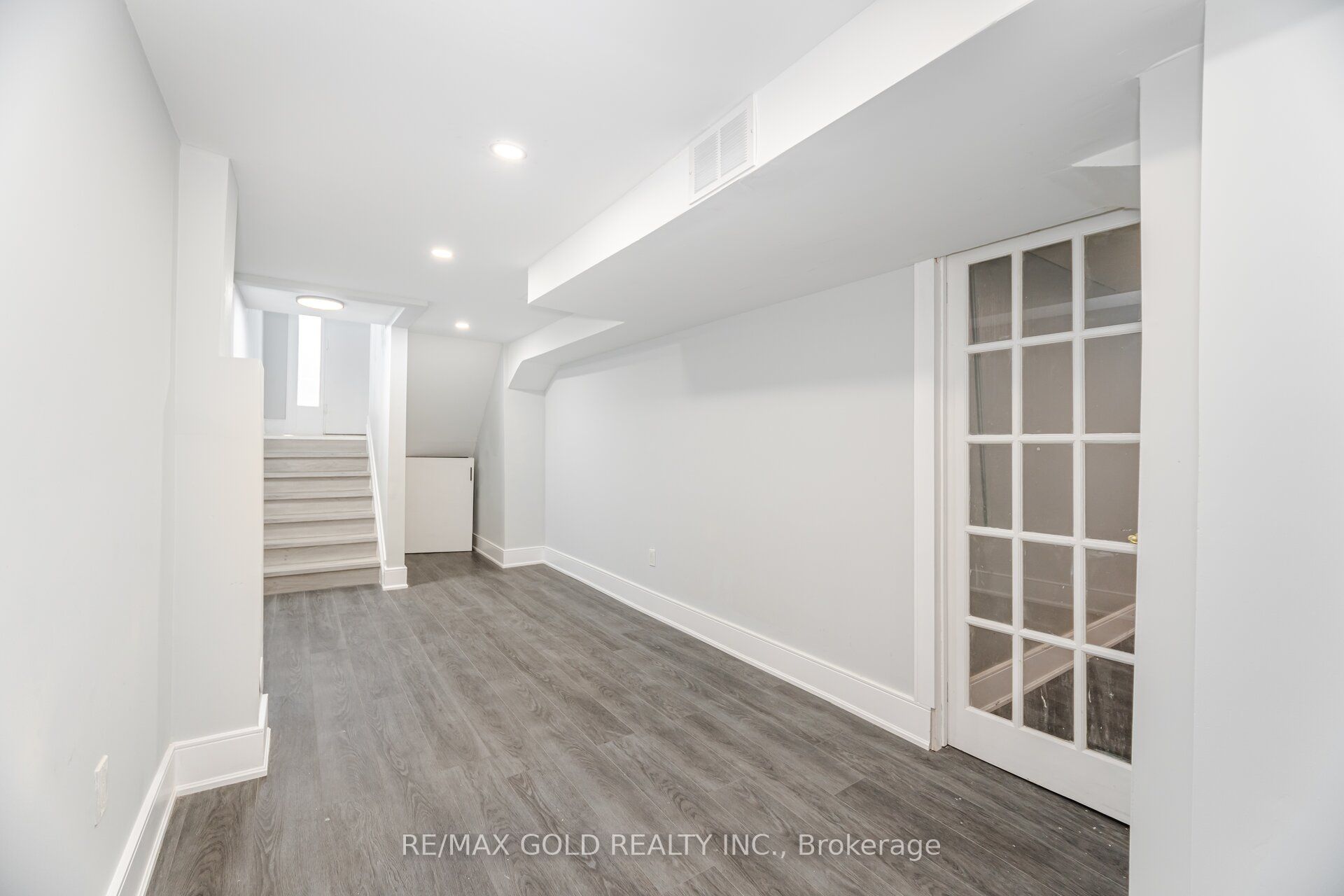 #62 - 7500 Goreway Drive Property Photo 23