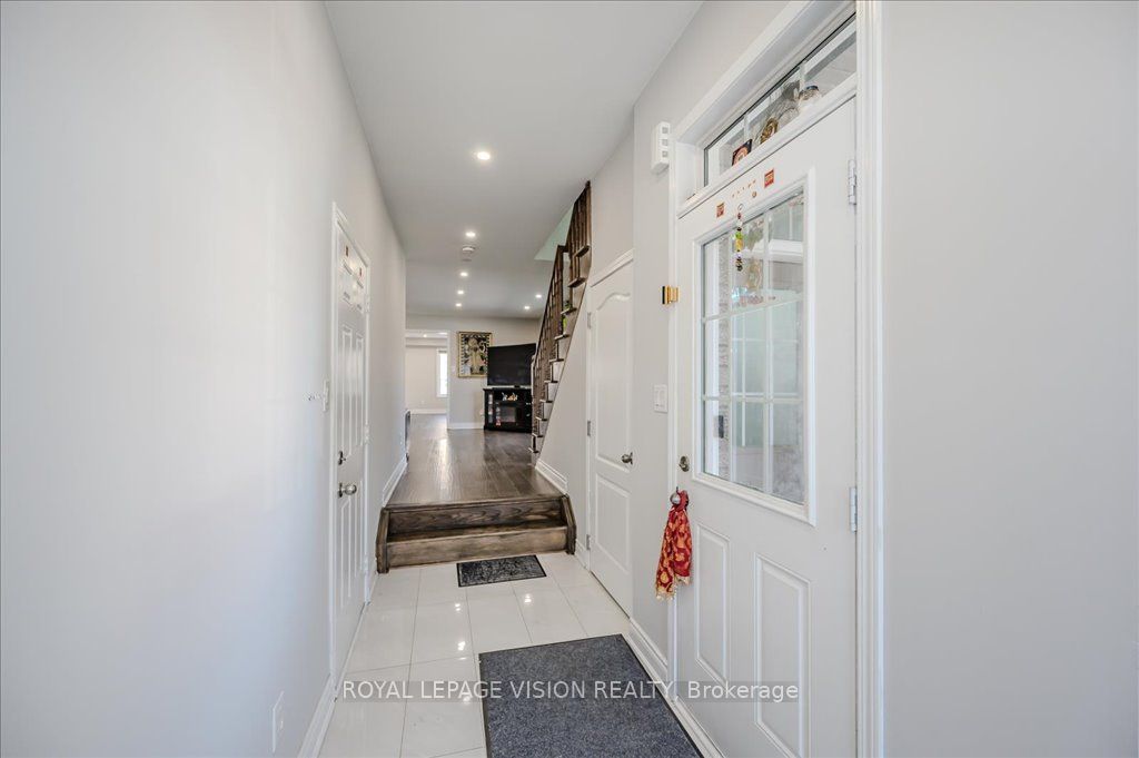32 Drexel Rd Property Photo 8