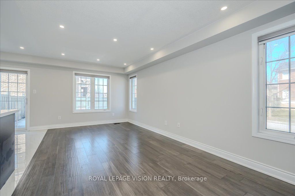 32 Drexel Rd Property Photo 12