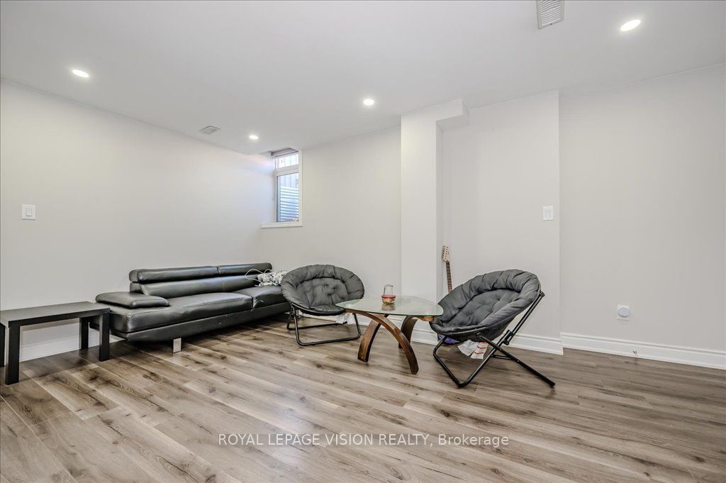 32 Drexel Road Property Photo 36