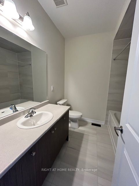 2094 Ellerston Cmn Property Photo 19
