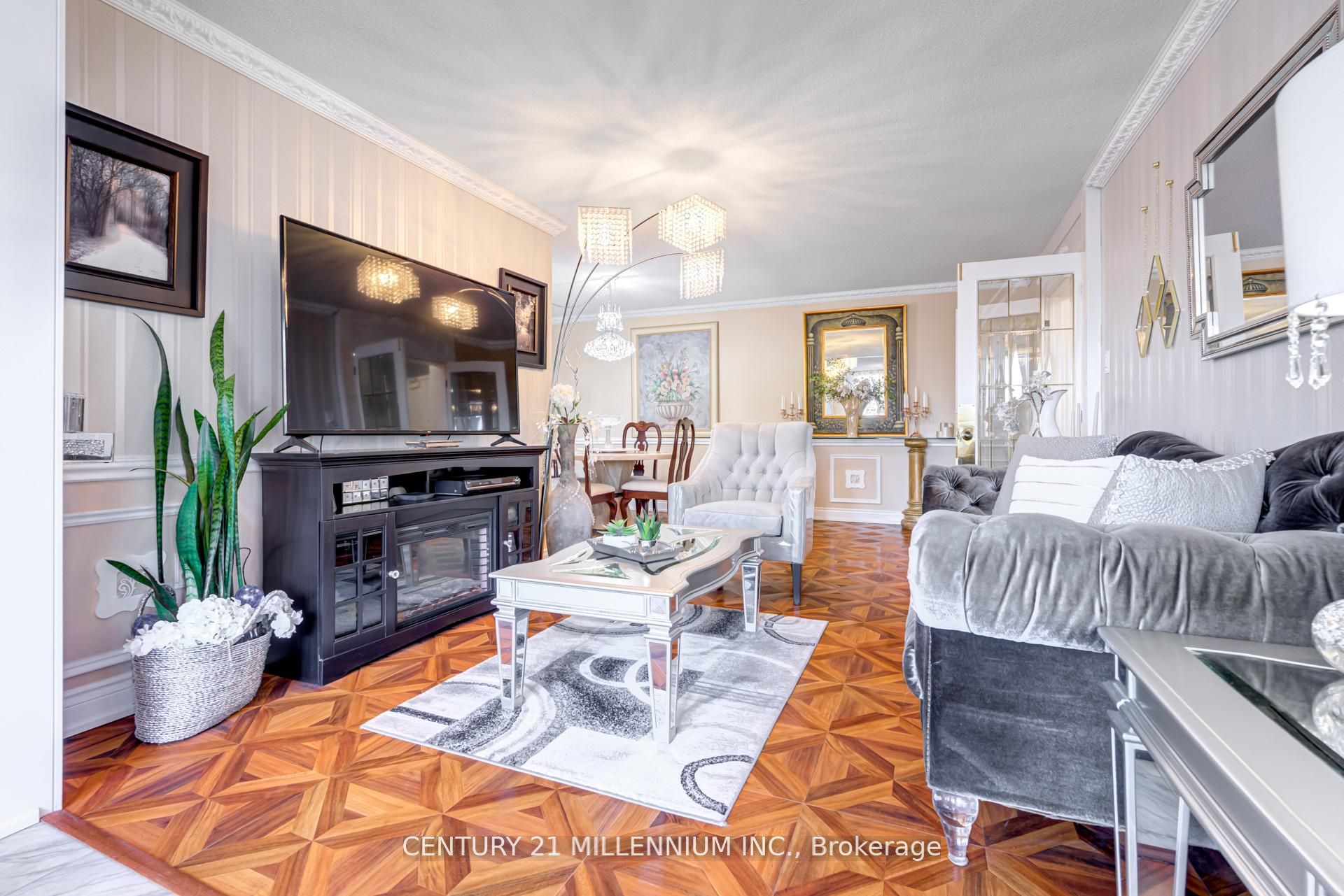 #208 - 20 Cherrytree Drive Property Photo 6