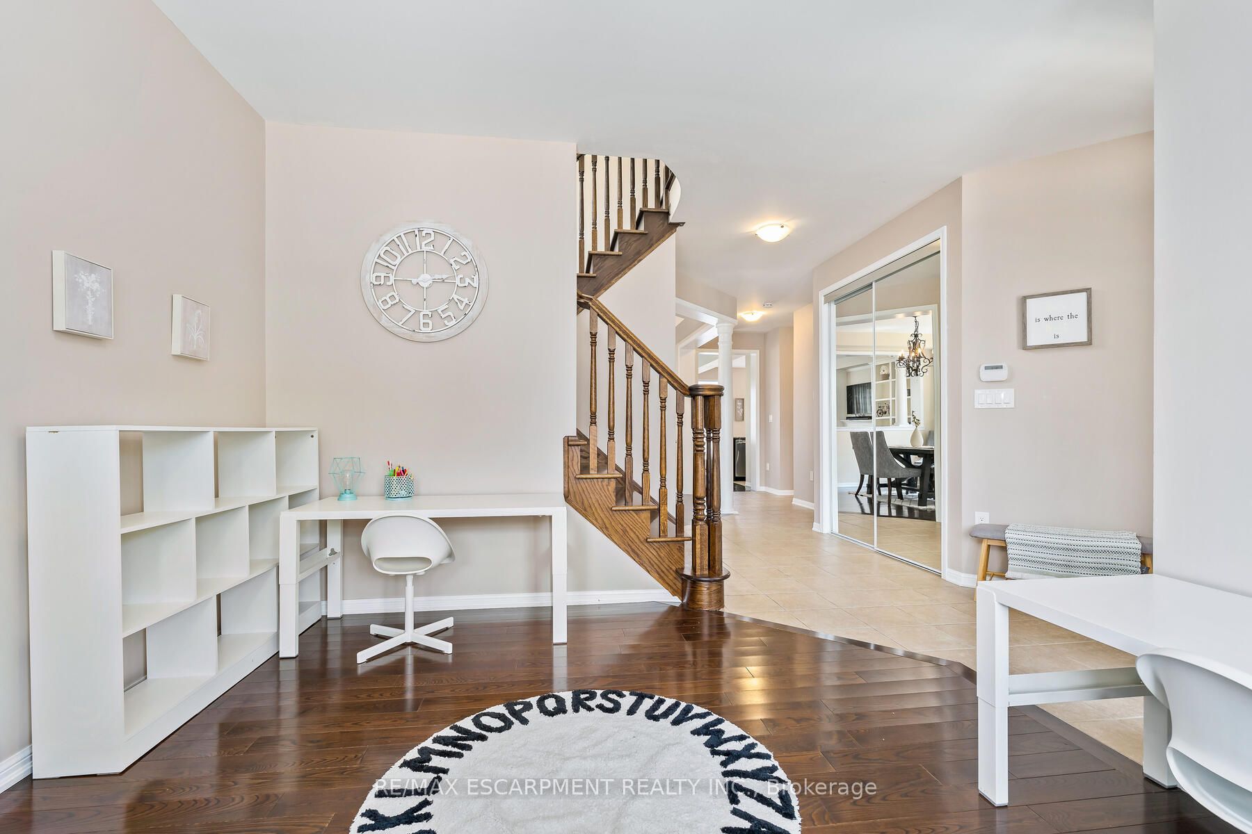 343 Wettlaufer Terrace Property Photo 6