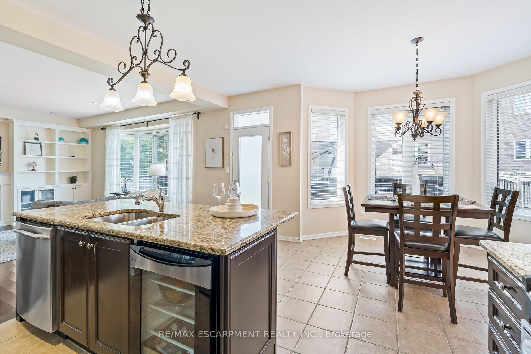 343 Wettlaufer Terrace Property Photo 16