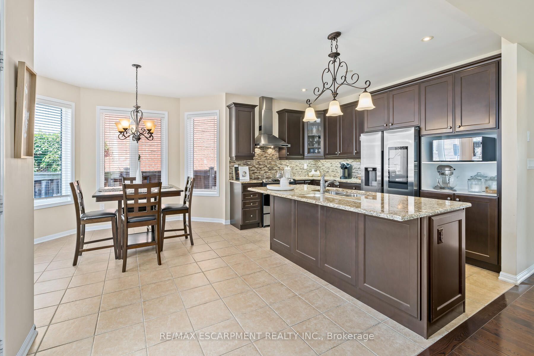 343 Wettlaufer Terrace Property Photo 17