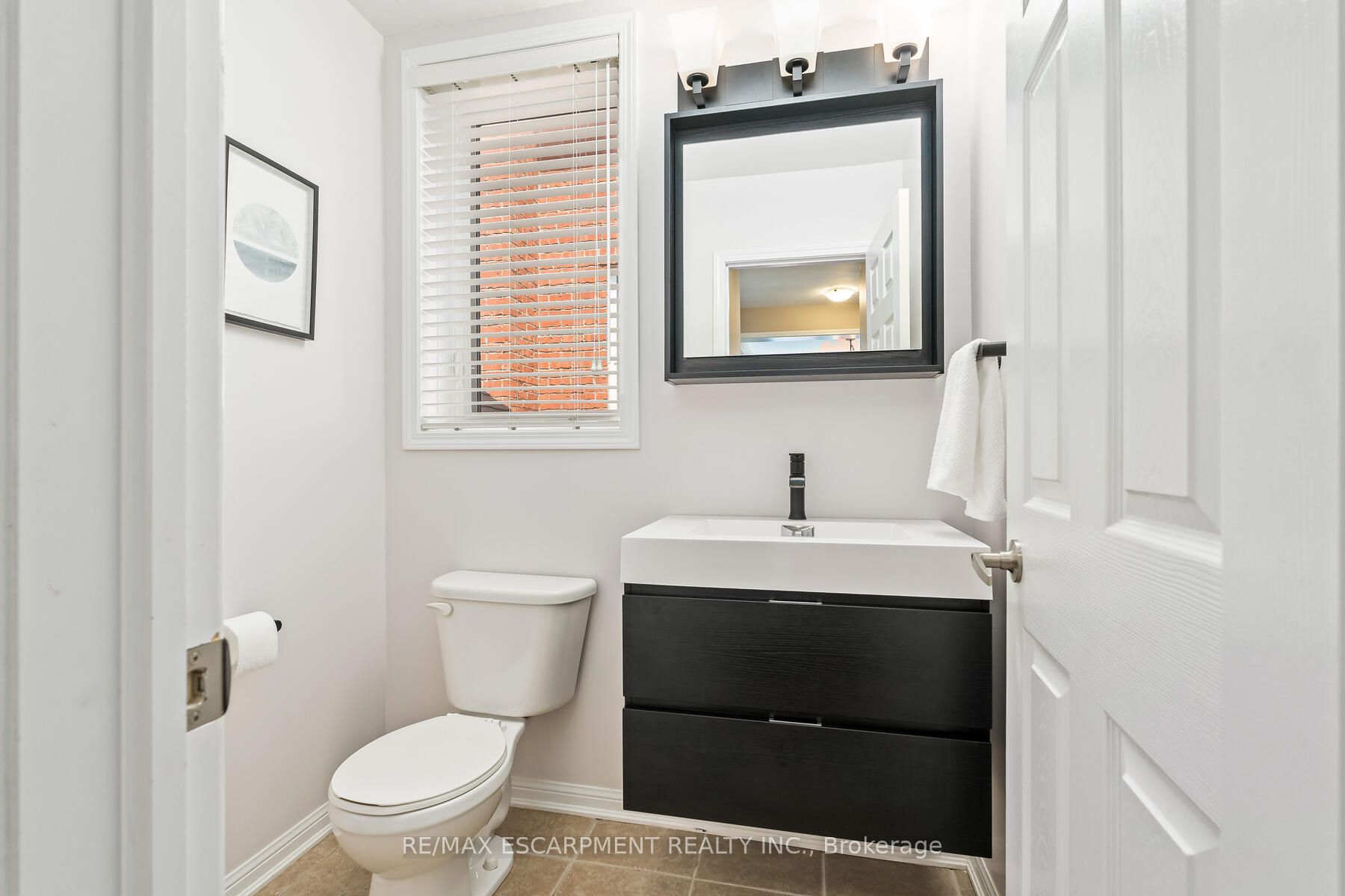343 Wettlaufer Terrace Property Photo 20