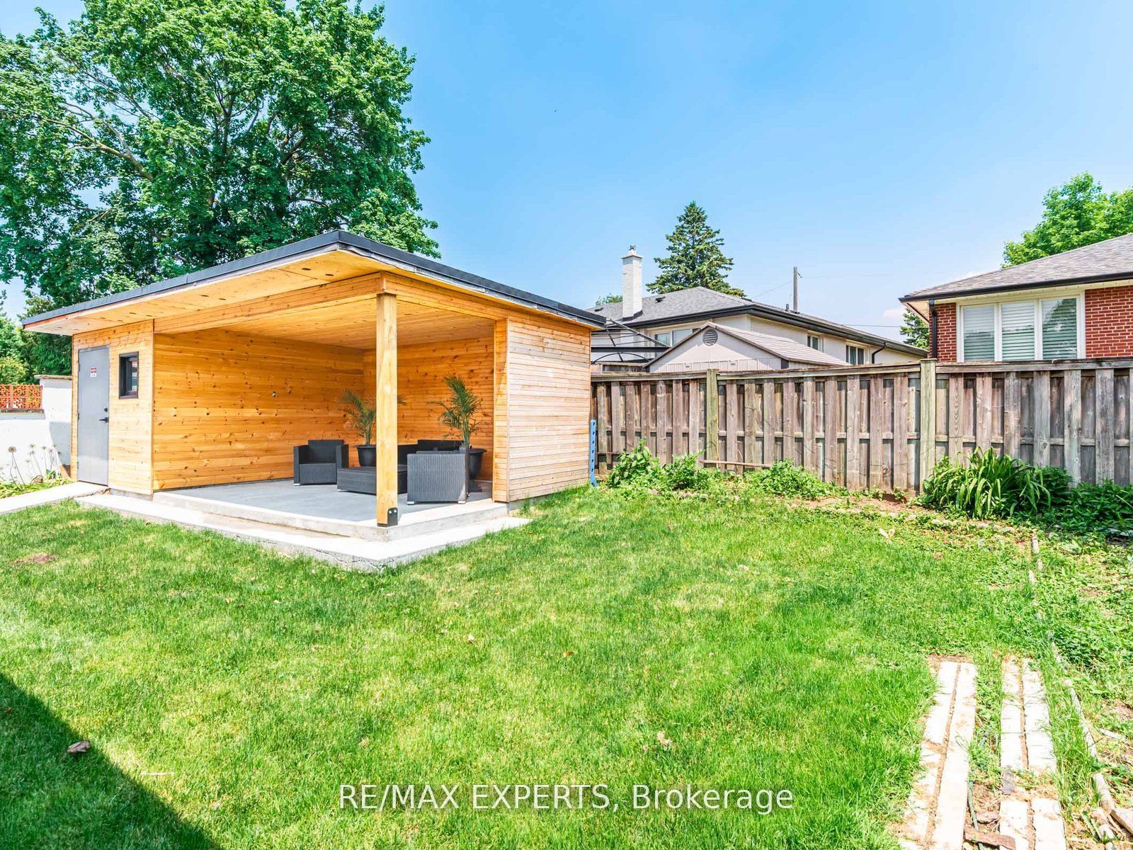 7 Culford Road Property Photo 37