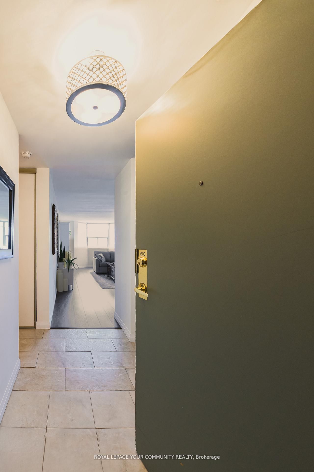 #1608 - 3845 Lake Shore Boulevard Property Photo 4