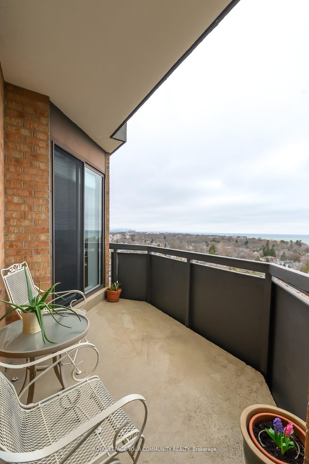 #1608 - 3845 Lake Shore Boulevard Property Photo 17