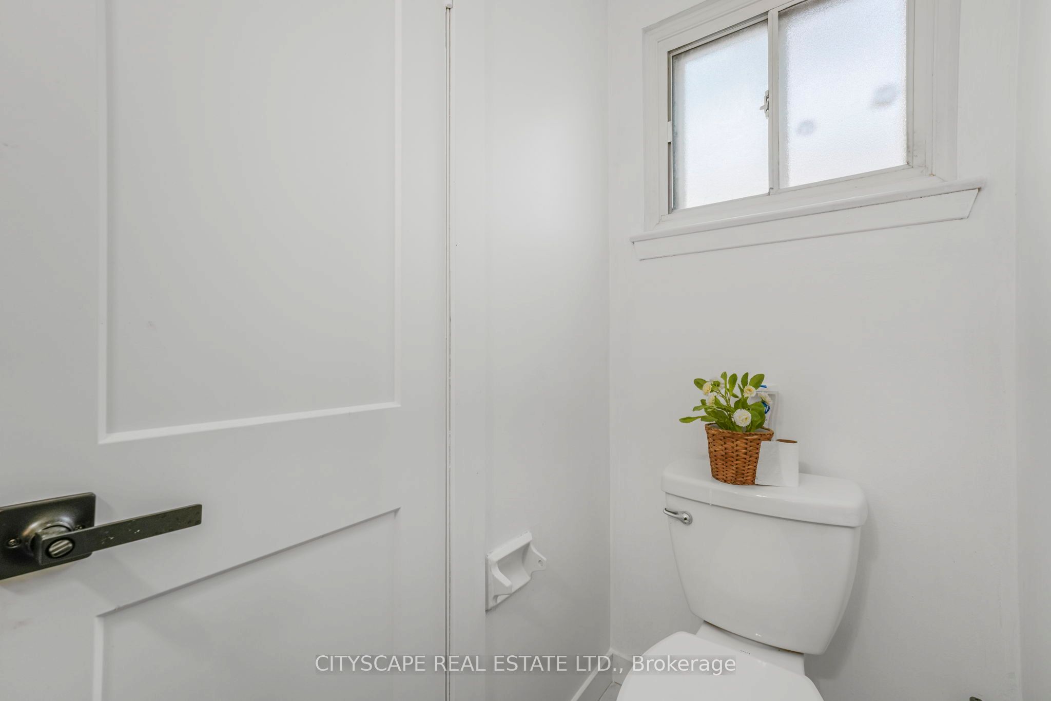 3574 Ellengale Drive Property Photo 23
