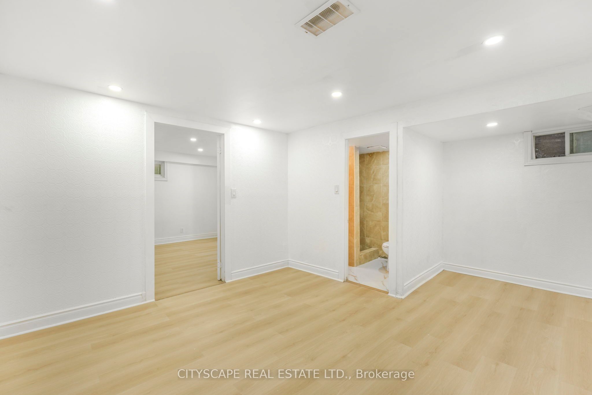 3574 Ellengale Drive Property Photo 33