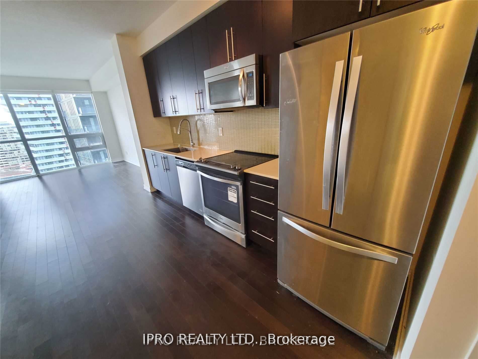 #1801 - 510 Curran Place Property Photo 4