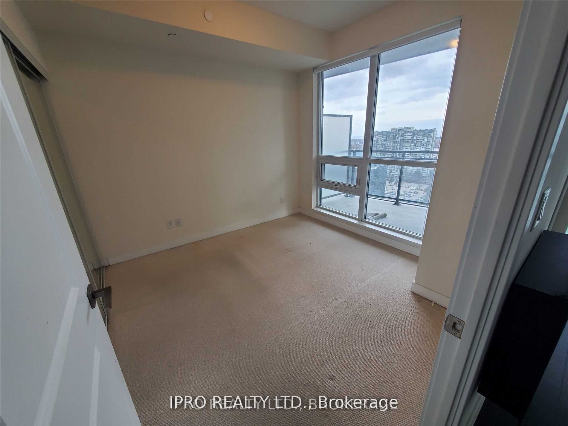 #1801 - 510 Curran Place Property Photo 11