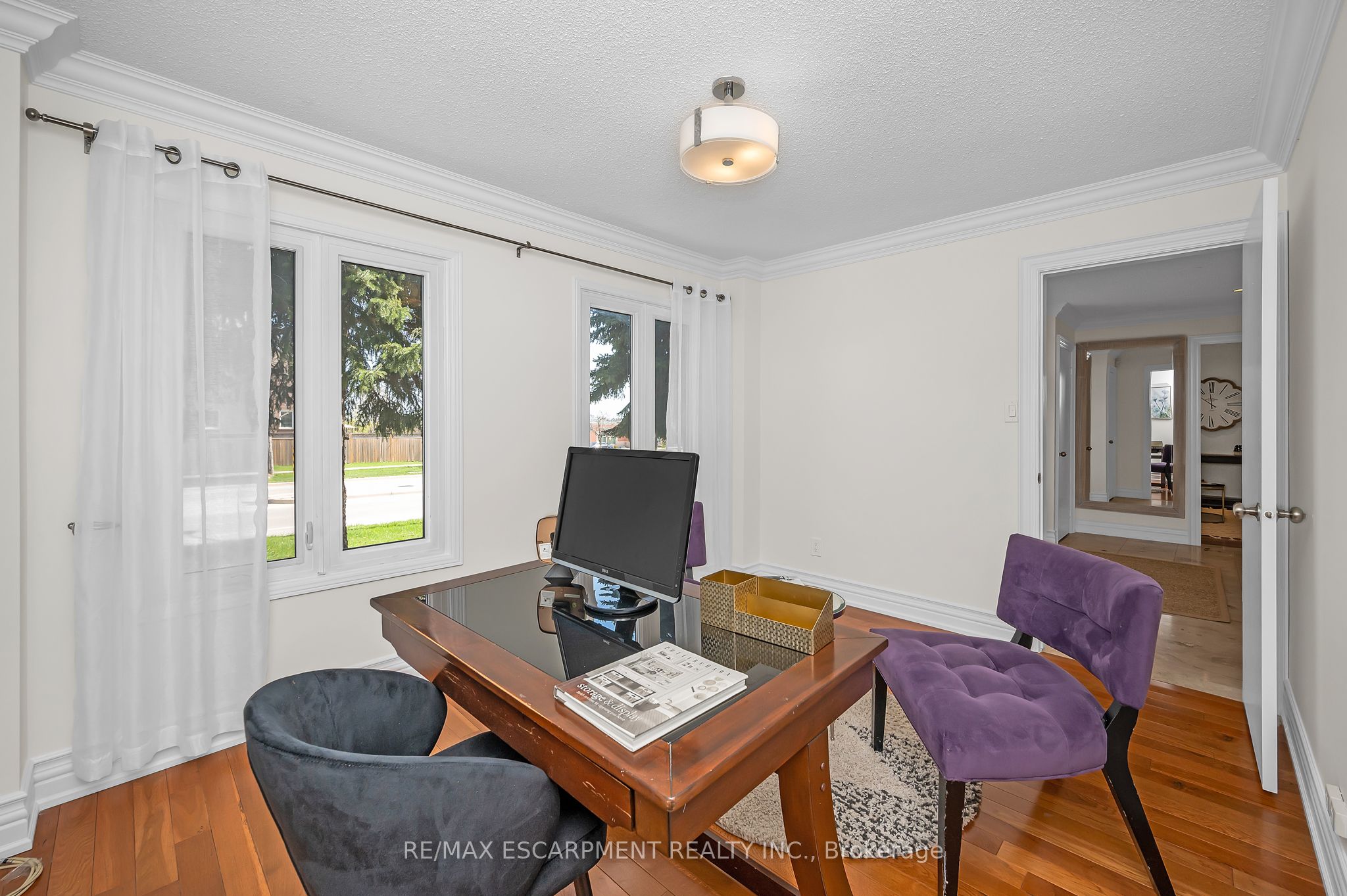 2728 Guilford Crescent Property Photo 13