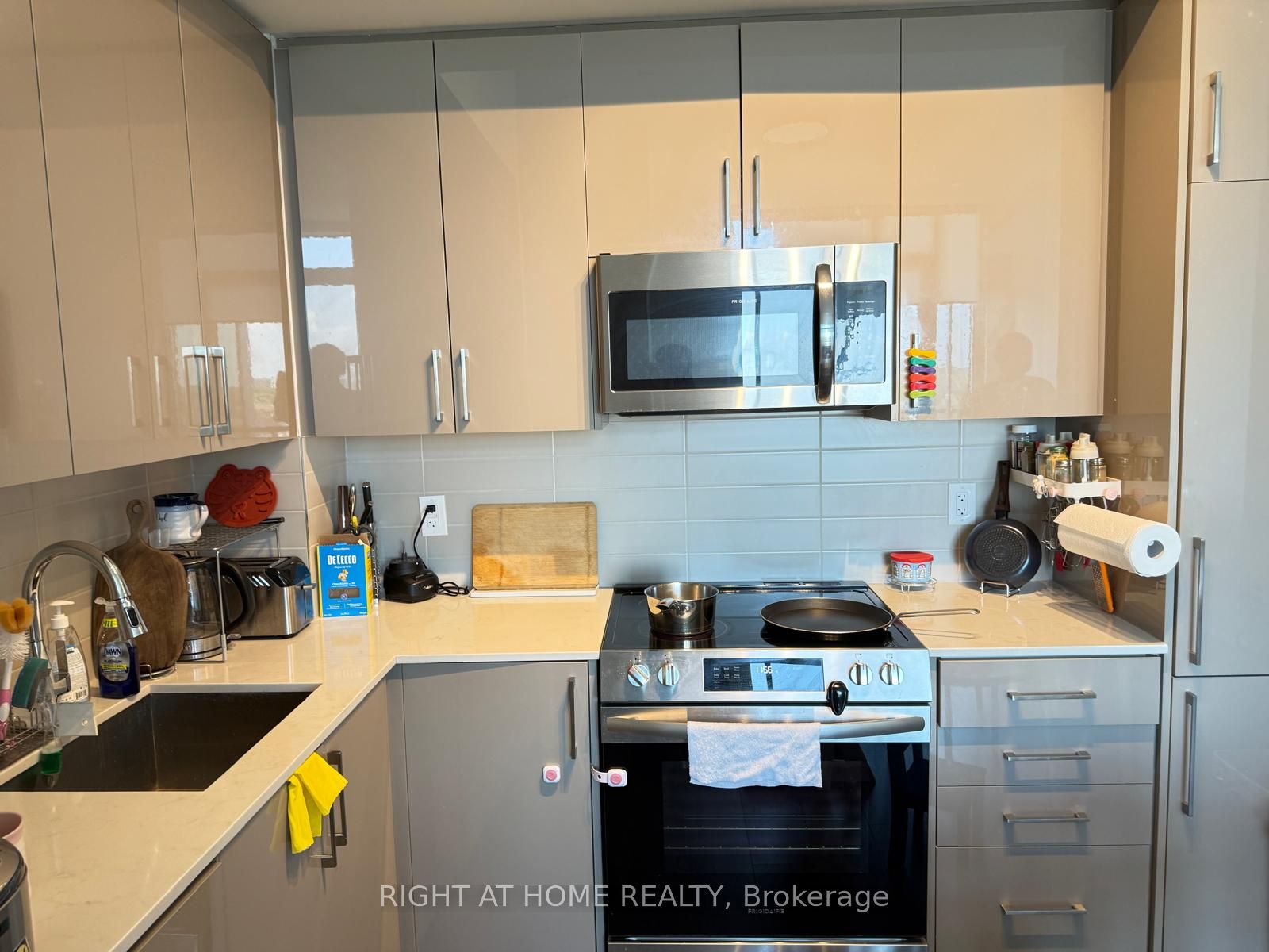 2450 Old Bronte Rd Property Photo 16