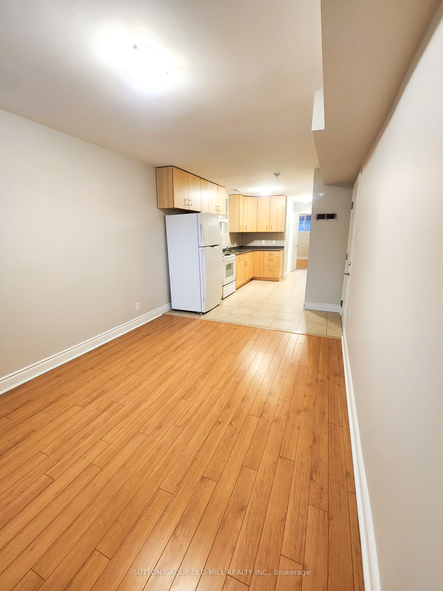 #1 - 62 Murrie Avenue Property Photo 4