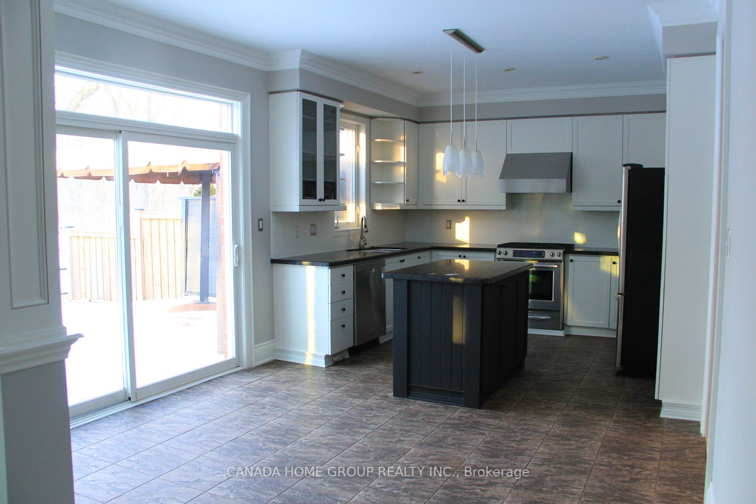 129 Creek Path Ave Property Photo 6