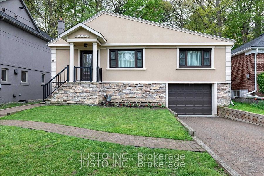 182 South Kingsway Property Photo 2