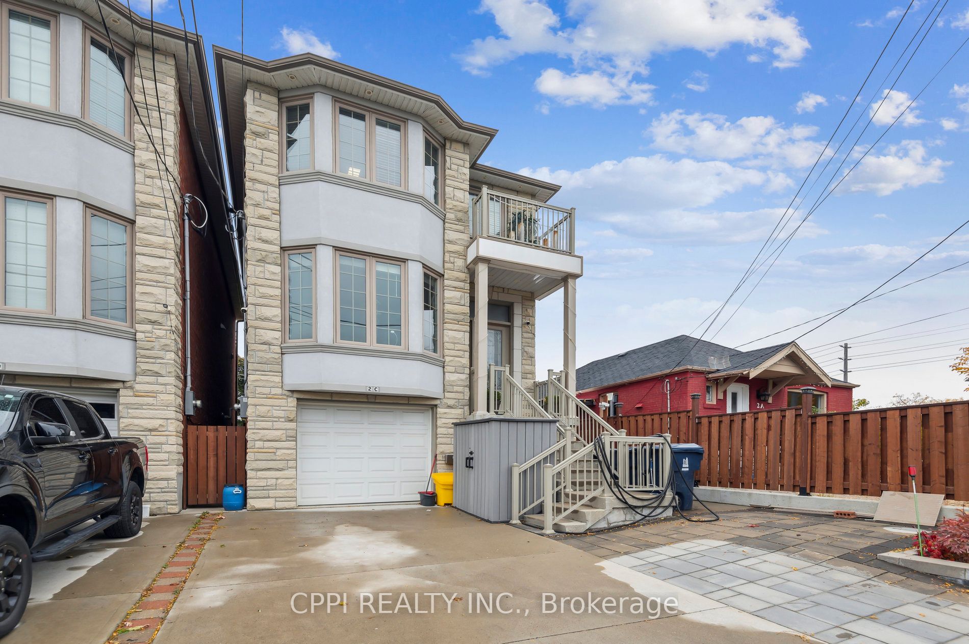 2c Bexley Crescent Property Photo 1