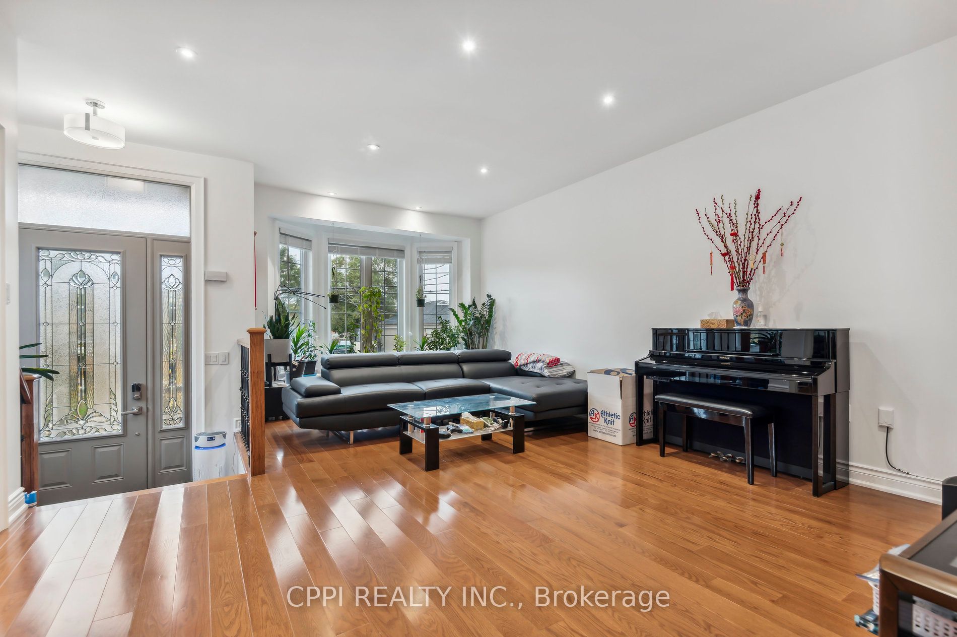 2c Bexley Crescent Property Photo 2