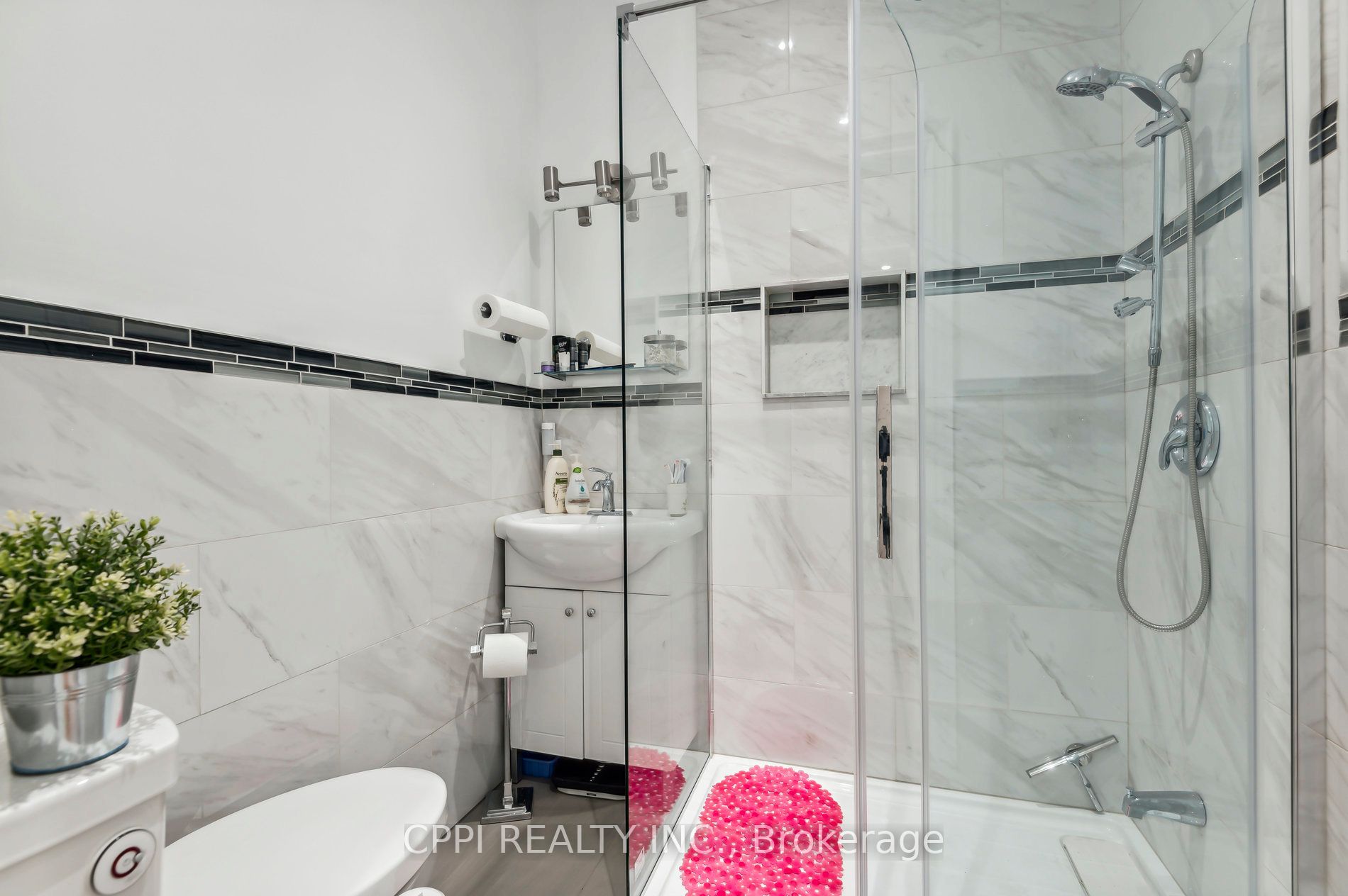 2c Bexley Crescent Property Photo 4