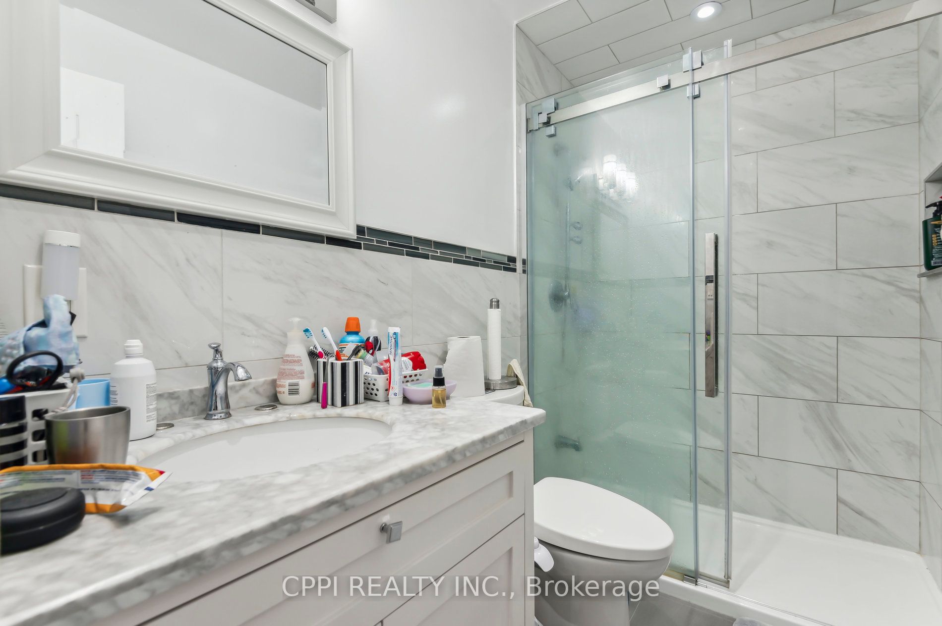 2c Bexley Crescent Property Photo 13