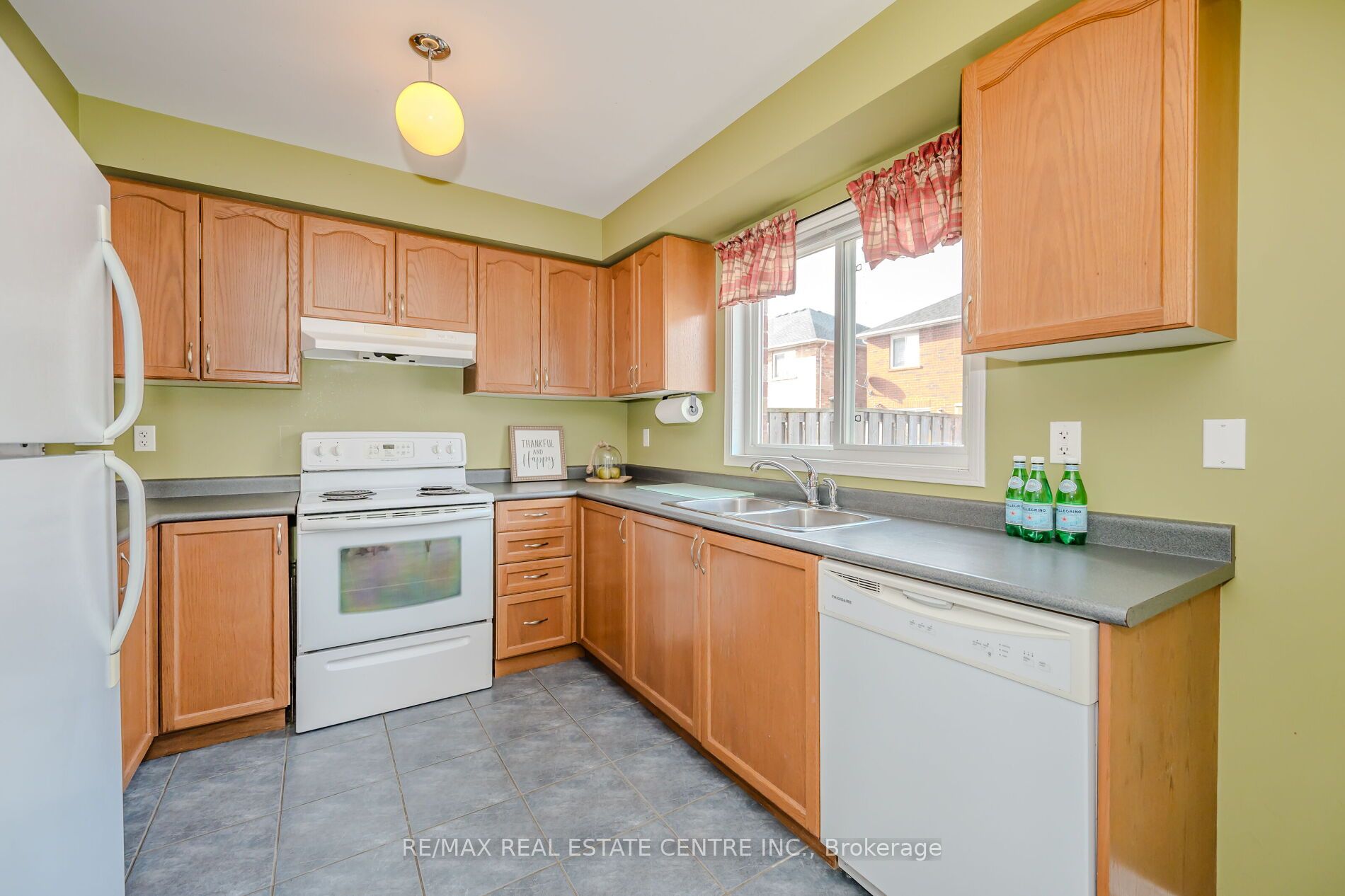 37 Hollingsworth Cir Property Photo 11